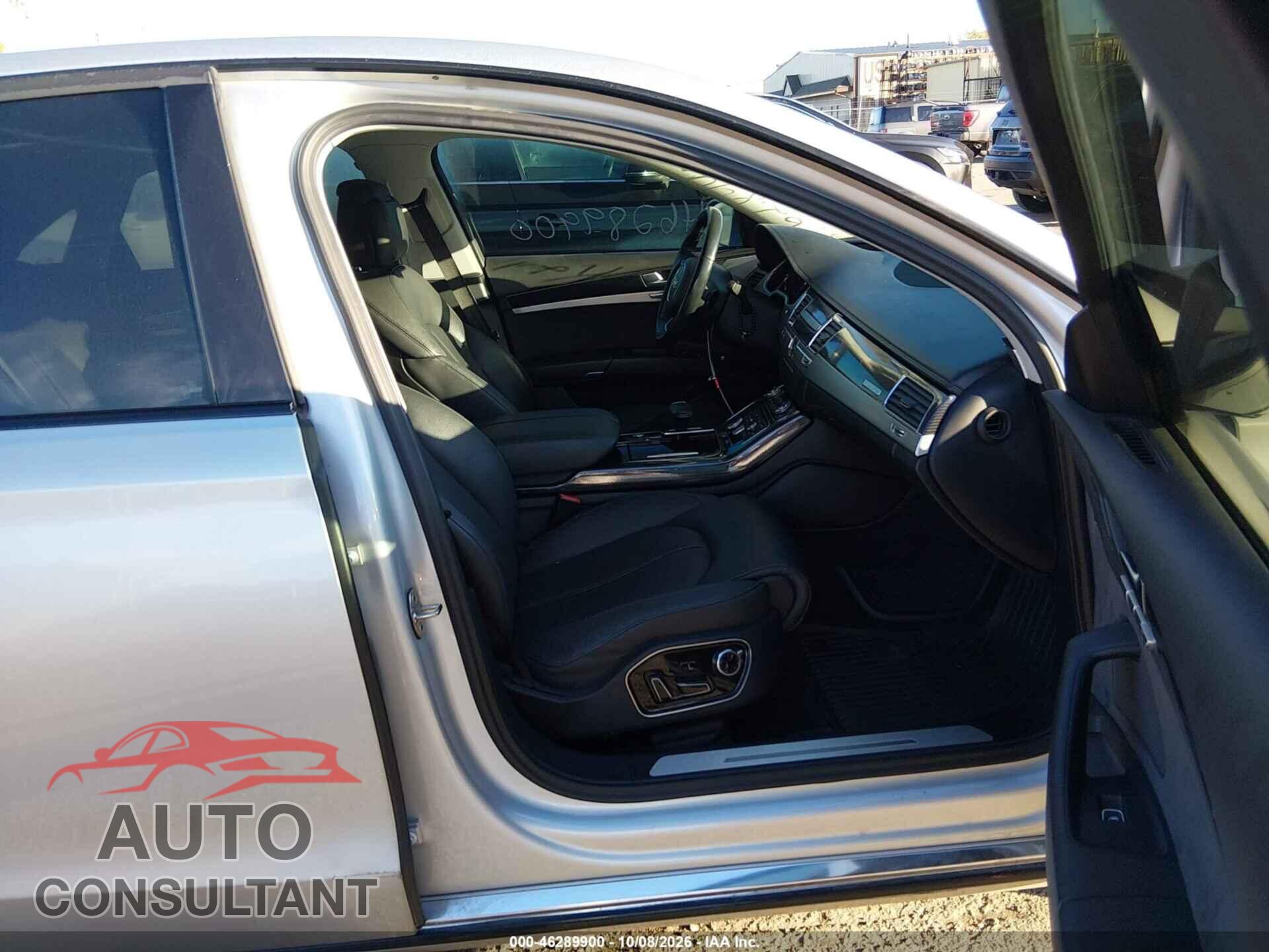 AUDI A8 2012 - WAUAVAFD6CN006556