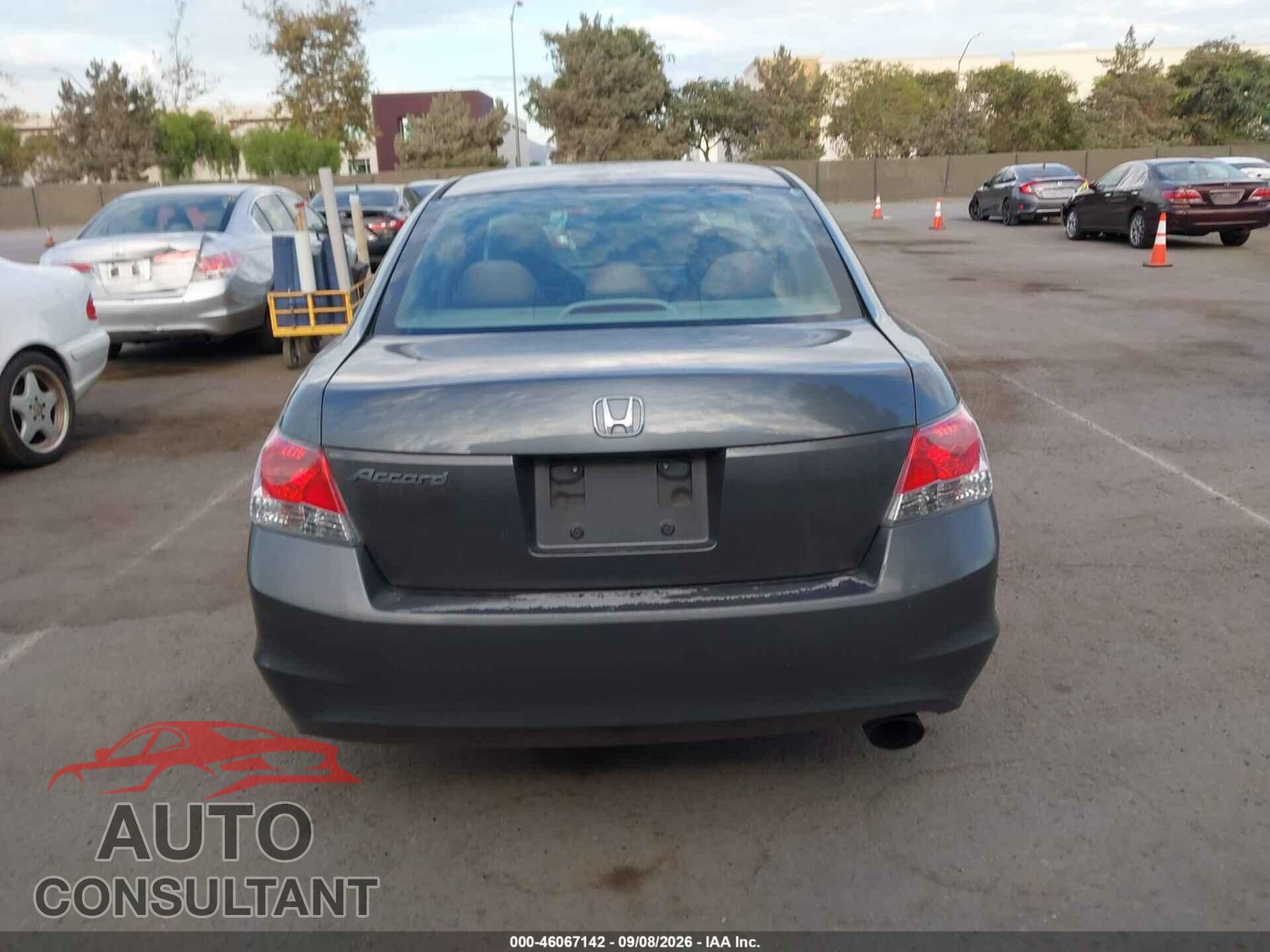 HONDA ACCORD 2010 - 1HGCP2F77AA044132