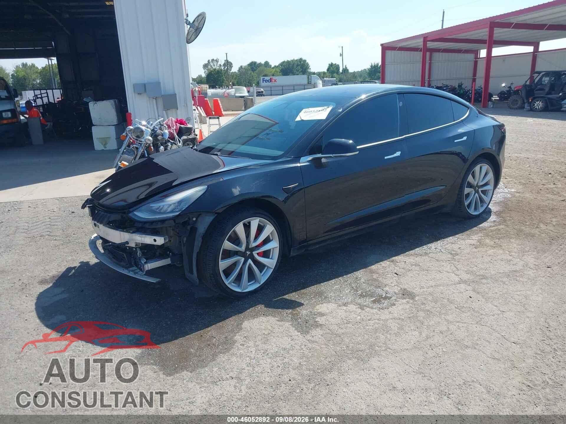 TESLA MODEL 3 2018 - 5YJ3E1EB7JF069690