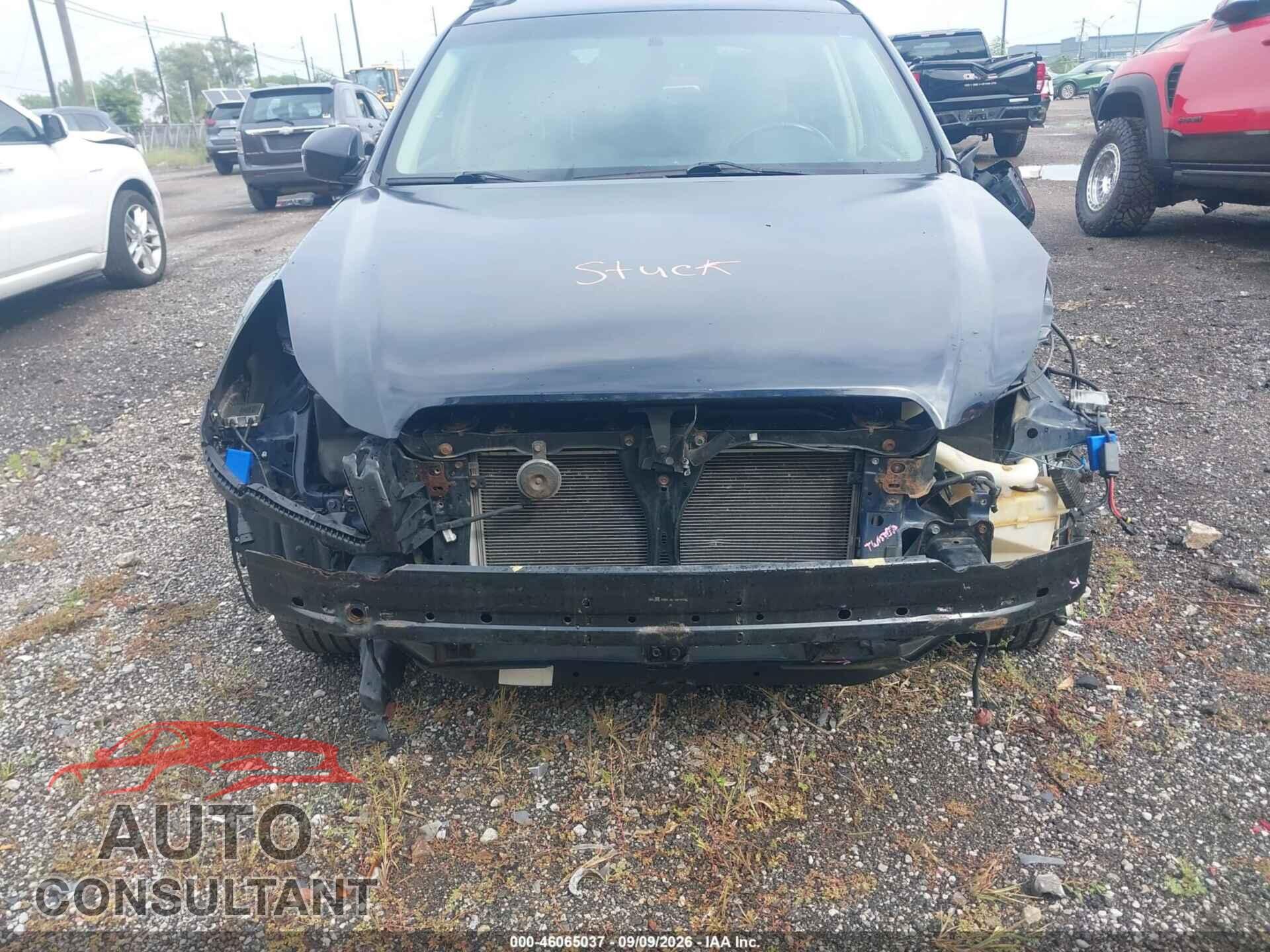 SUBARU OUTBACK 2013 - 4S4BRBCC0D3300685