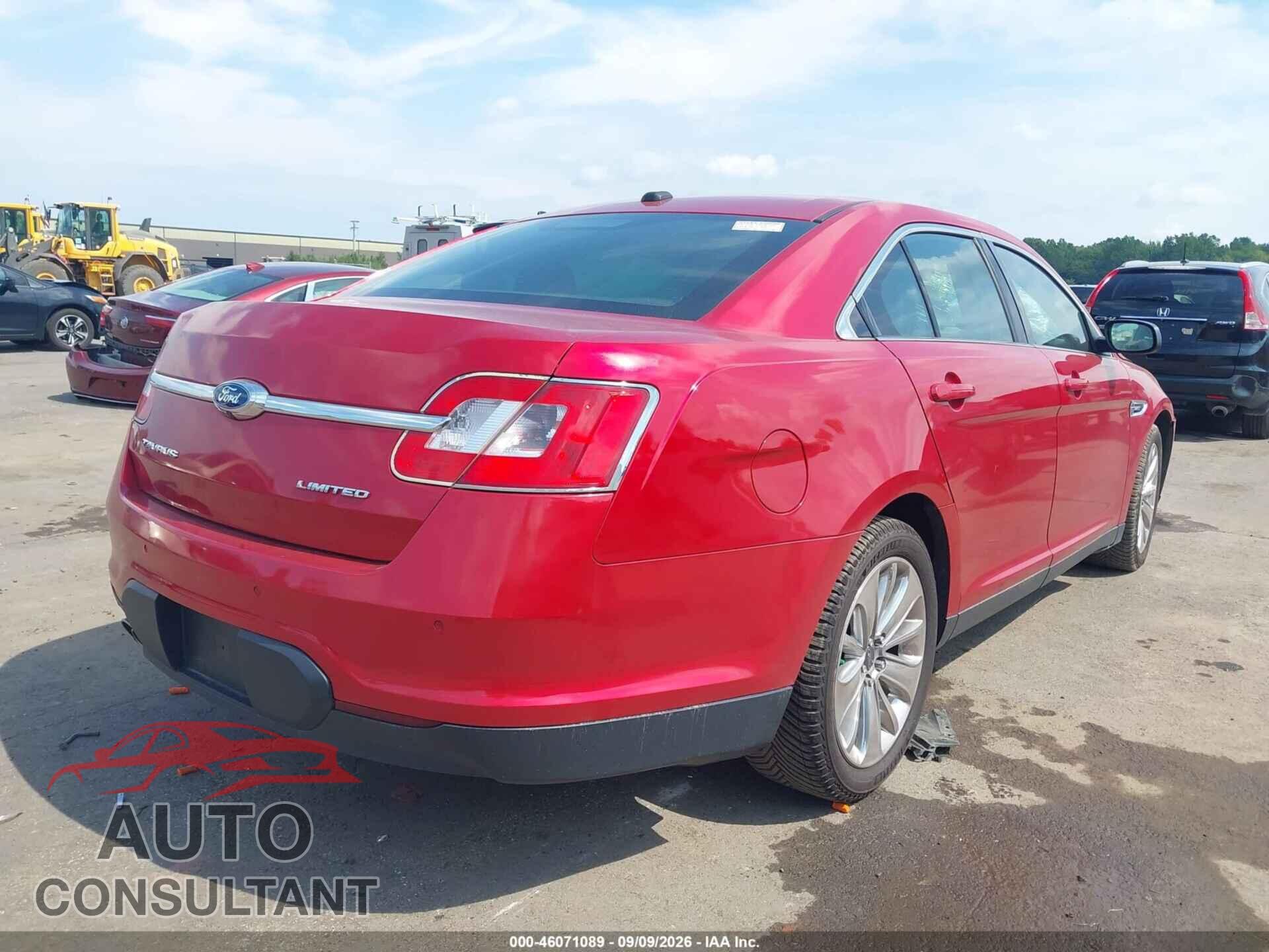 FORD TAURUS 2011 - 1FAHP2FW4BG172487