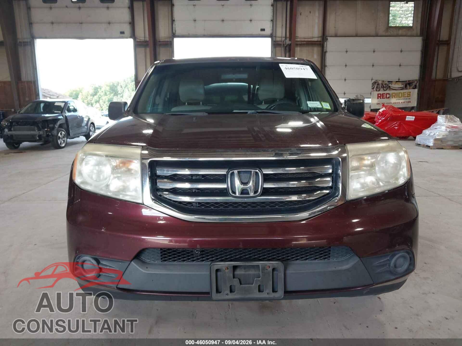 HONDA PILOT 2015 - 5FNYF4H28FB046183