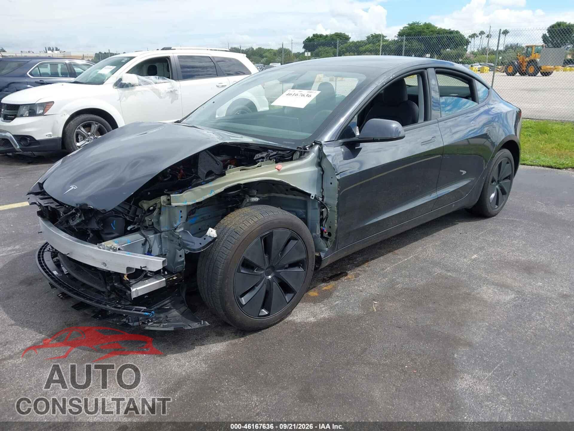 TESLA MODEL 3 2025 - 5YJ3E1EA7SF058049