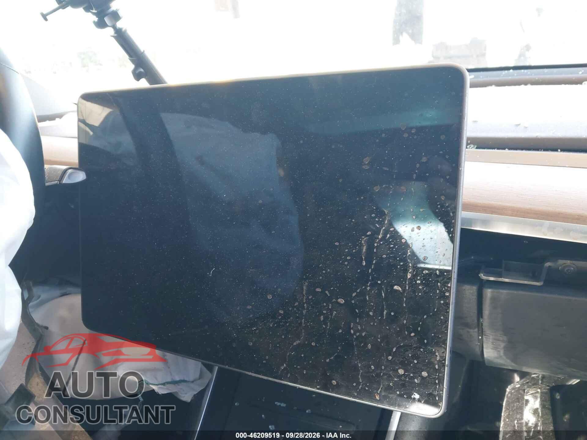 TESLA MODEL 3 2018 - 5YJ3E1EA0JF172649