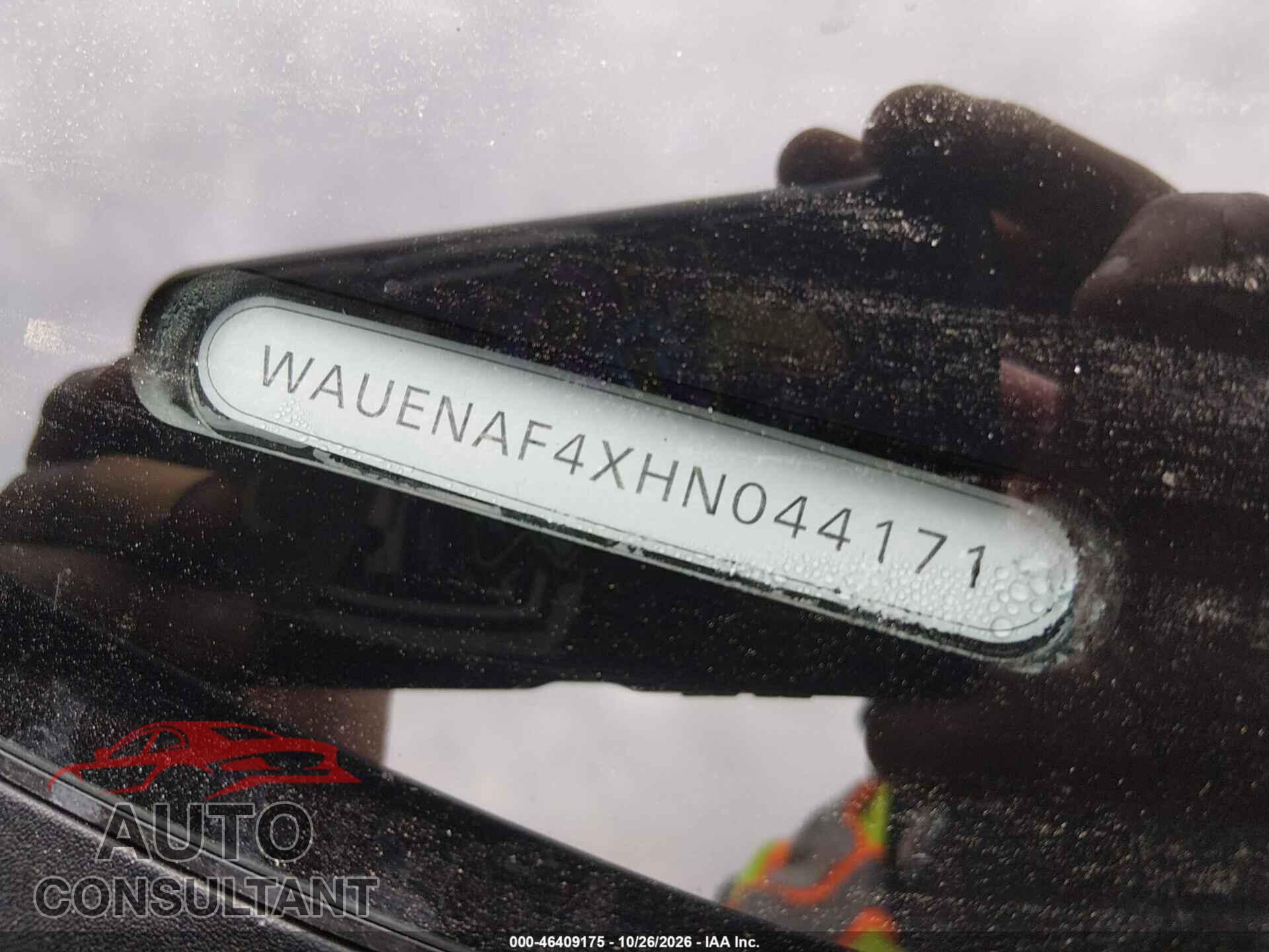 AUDI A4 2017 - WAUENAF4XHN044171