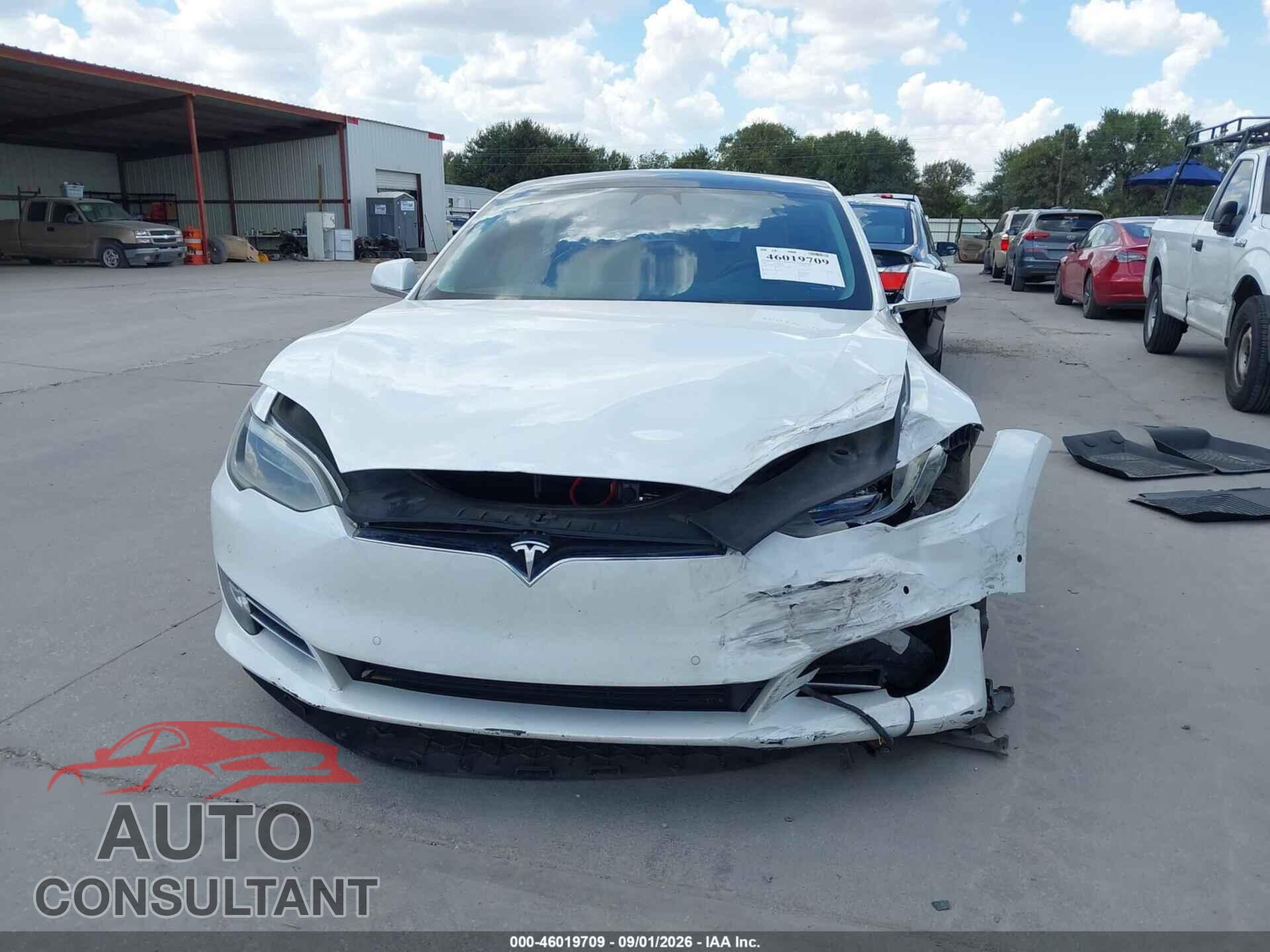 TESLA MODEL S 2017 - 5YJSA1E23HF201443