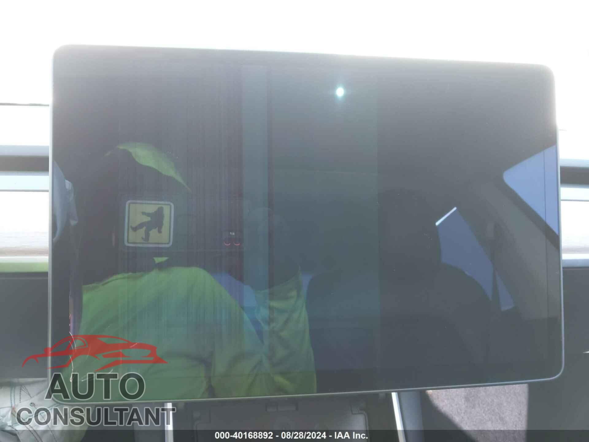 TESLA MODEL 3 2019 - 5YJ3E1EA9KF314708