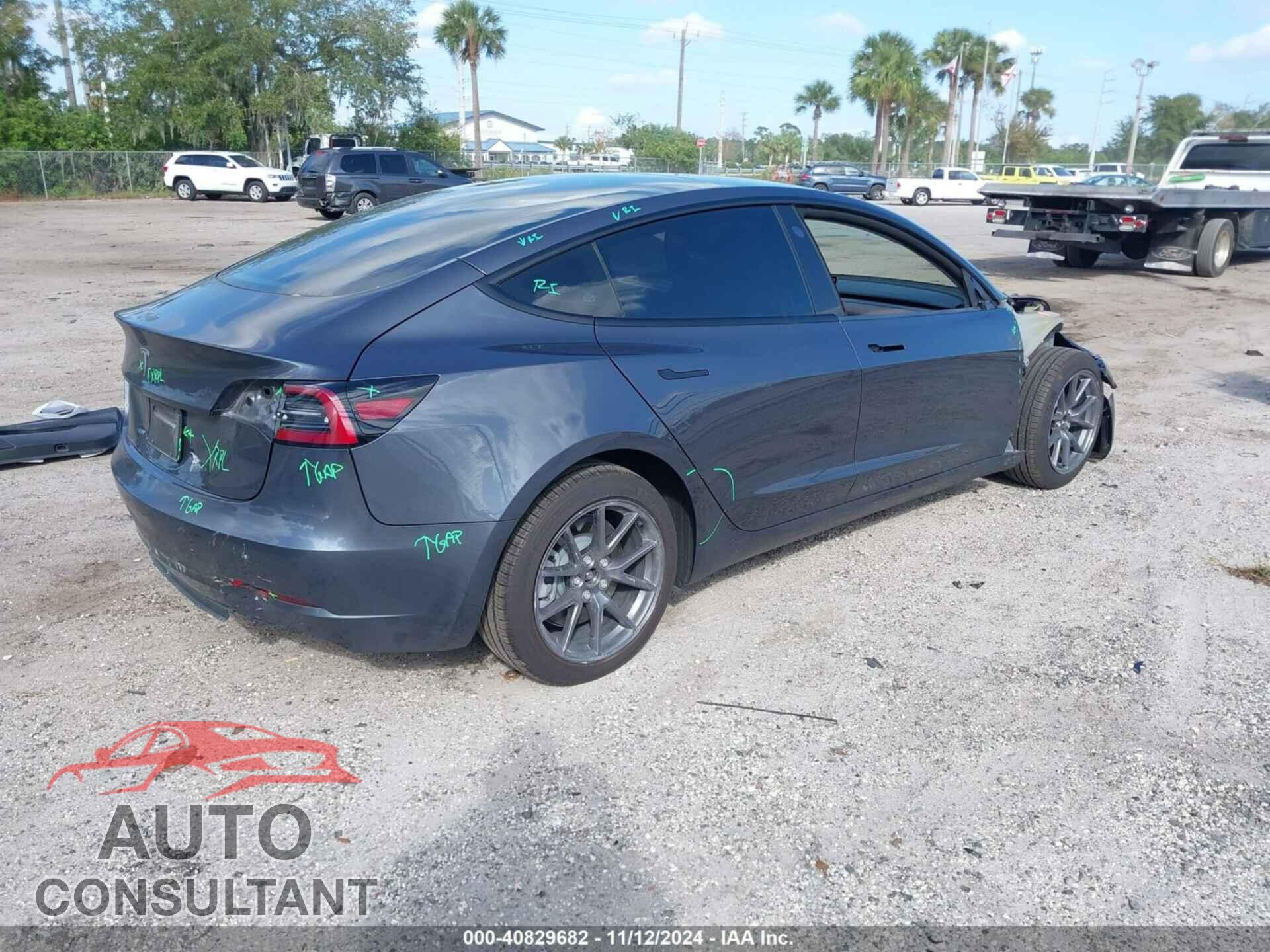 TESLA MODEL 3 2023 - 5YJ3E1EA5PF648404