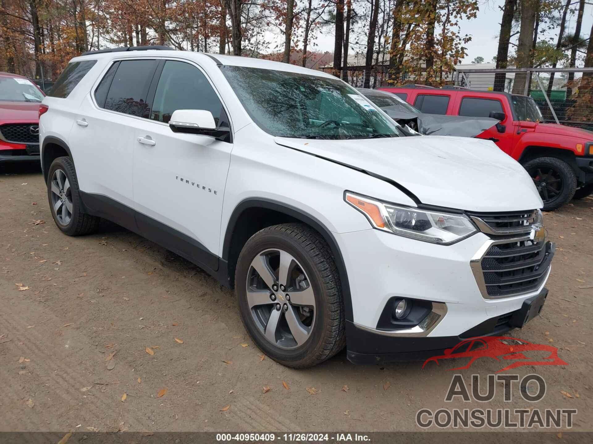 CHEVROLET TRAVERSE 2019 - 1GNERHKW5KJ198901