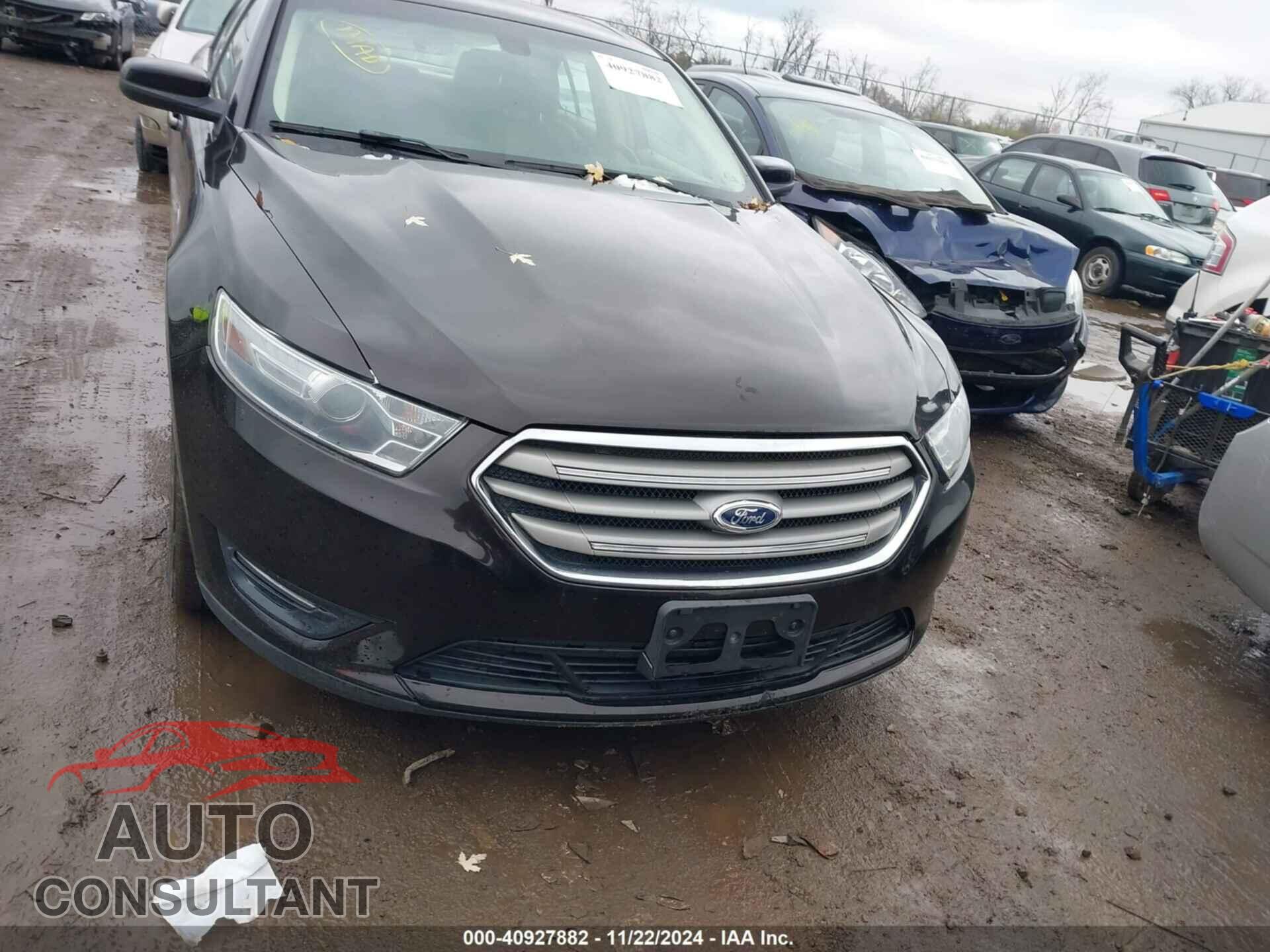 FORD TAURUS 2013 - 1FAHP2E82DG171490
