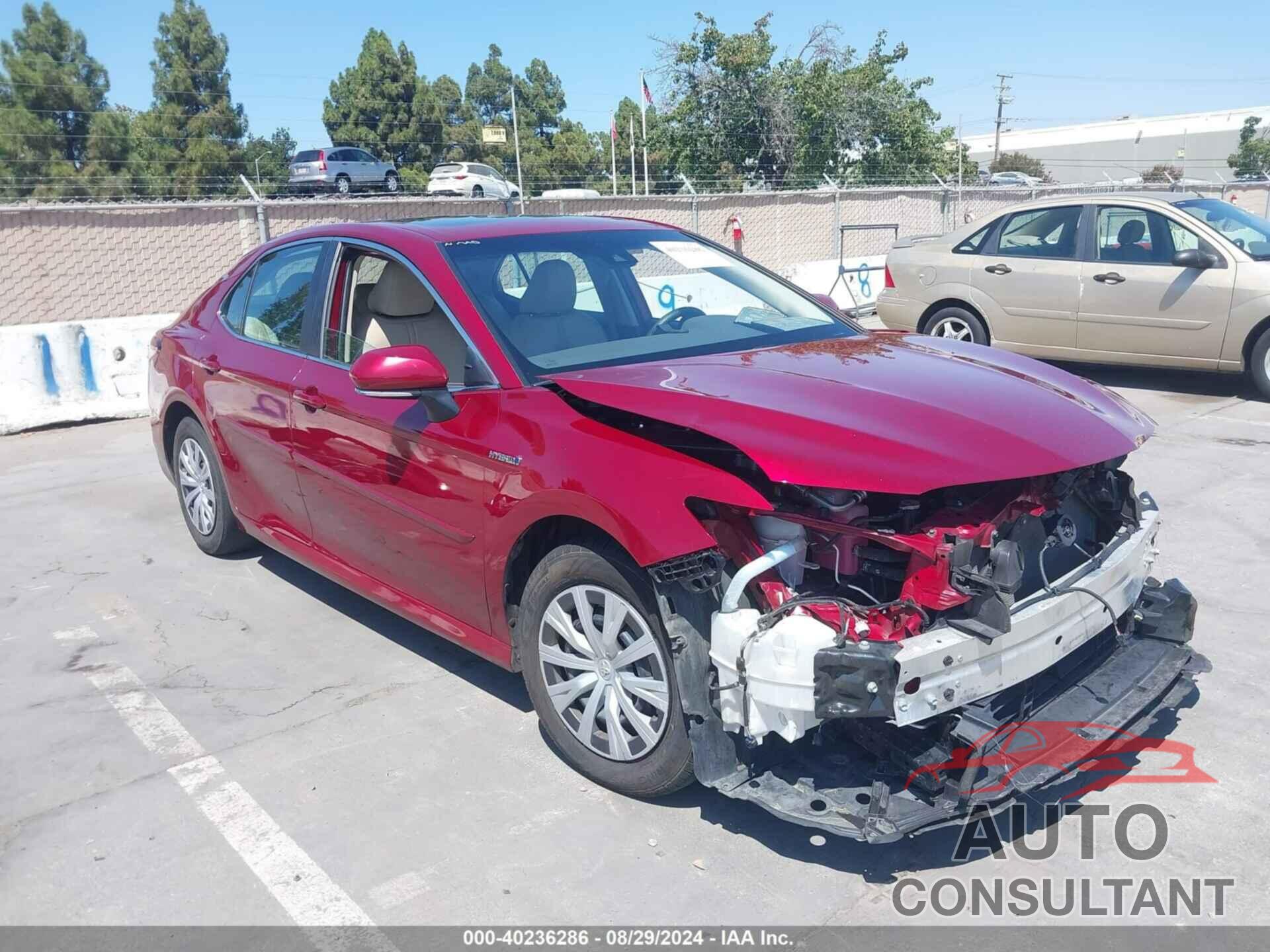 TOYOTA CAMRY 2020 - 4T1E31AK6LU013587