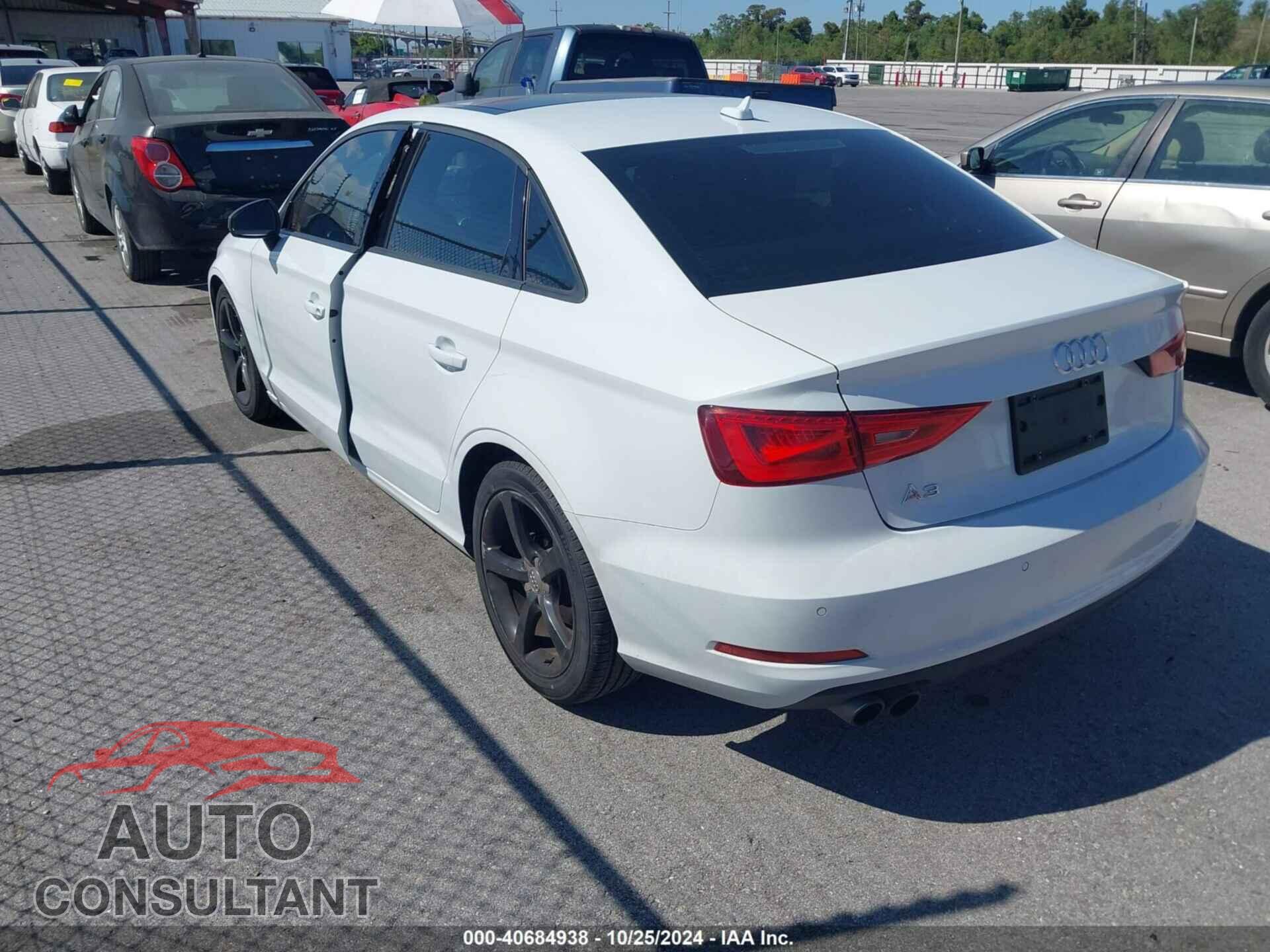 AUDI A3 2016 - WAUA7GFF6G1068826