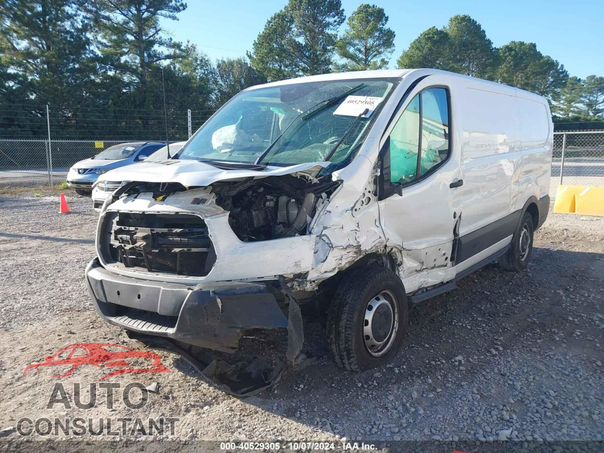 FORD TRANSIT-150 2019 - 1FTYE1YM8KKB45313