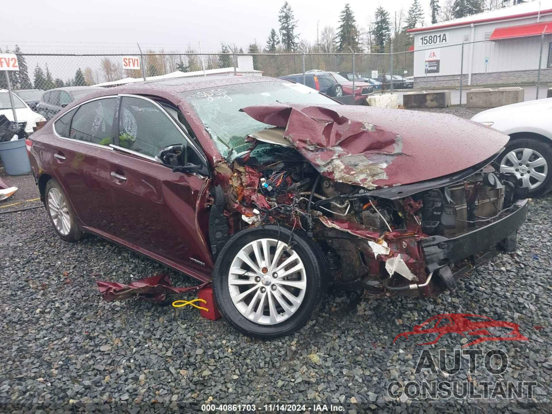 TOYOTA AVALON HYBRID 2013 - 4T1BD1EB9DU007682
