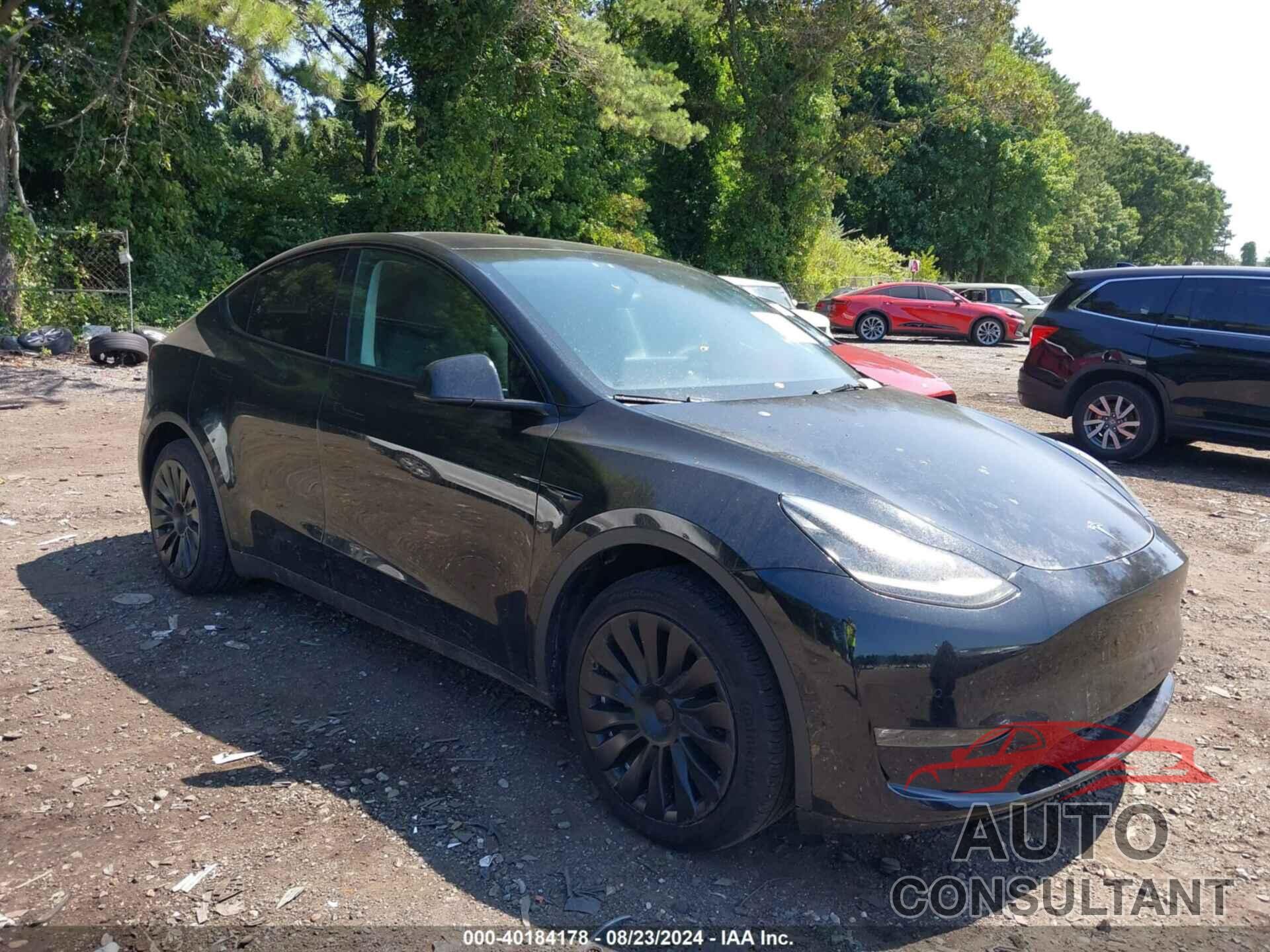 TESLA MODEL Y 2022 - 7SAYGAEE5NF507271