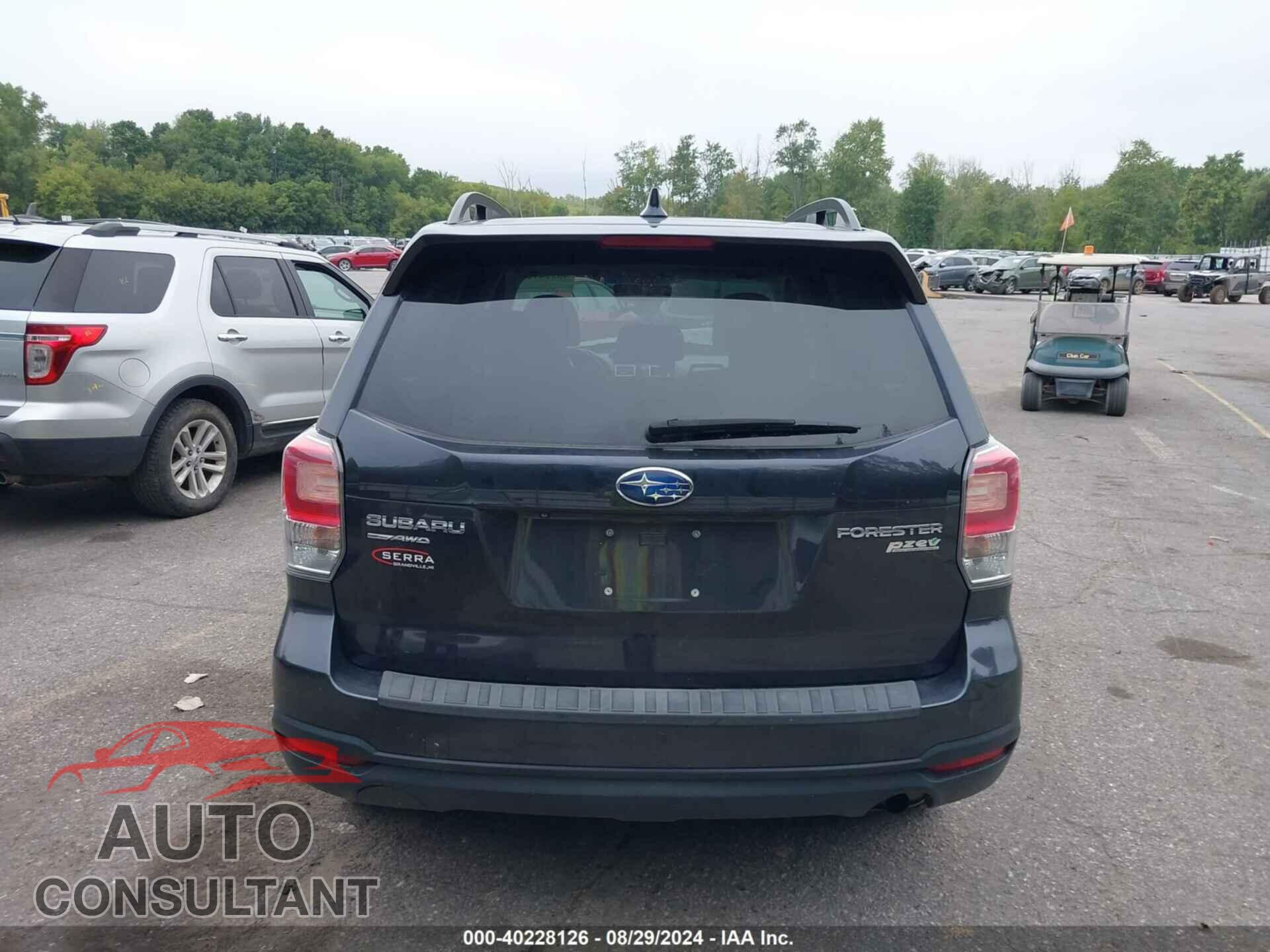 SUBARU FORESTER 2017 - JF2SJAEC9HH448024