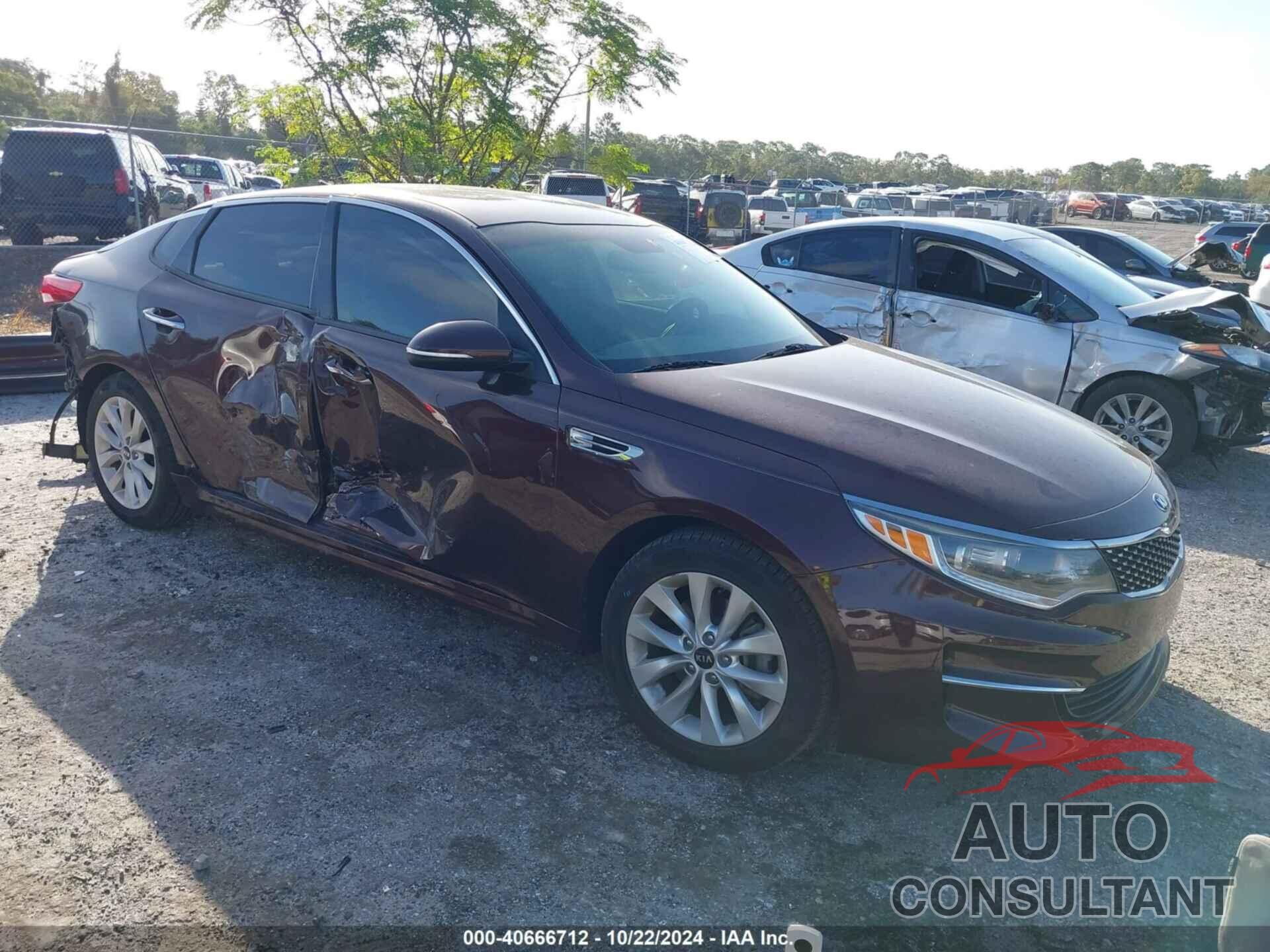 KIA OPTIMA 2018 - 5XXGU4L36JG245451