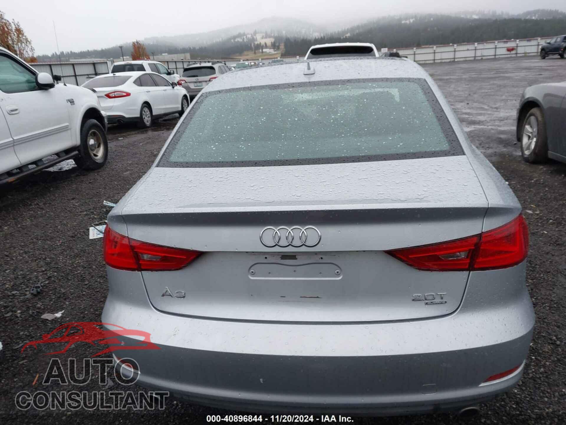 AUDI A3 2015 - WAUBFGFF4F1039315