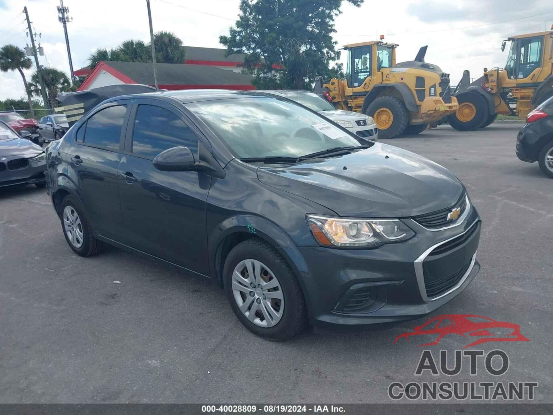 CHEVROLET SONIC 2017 - 1G1JB5SH7H4139702