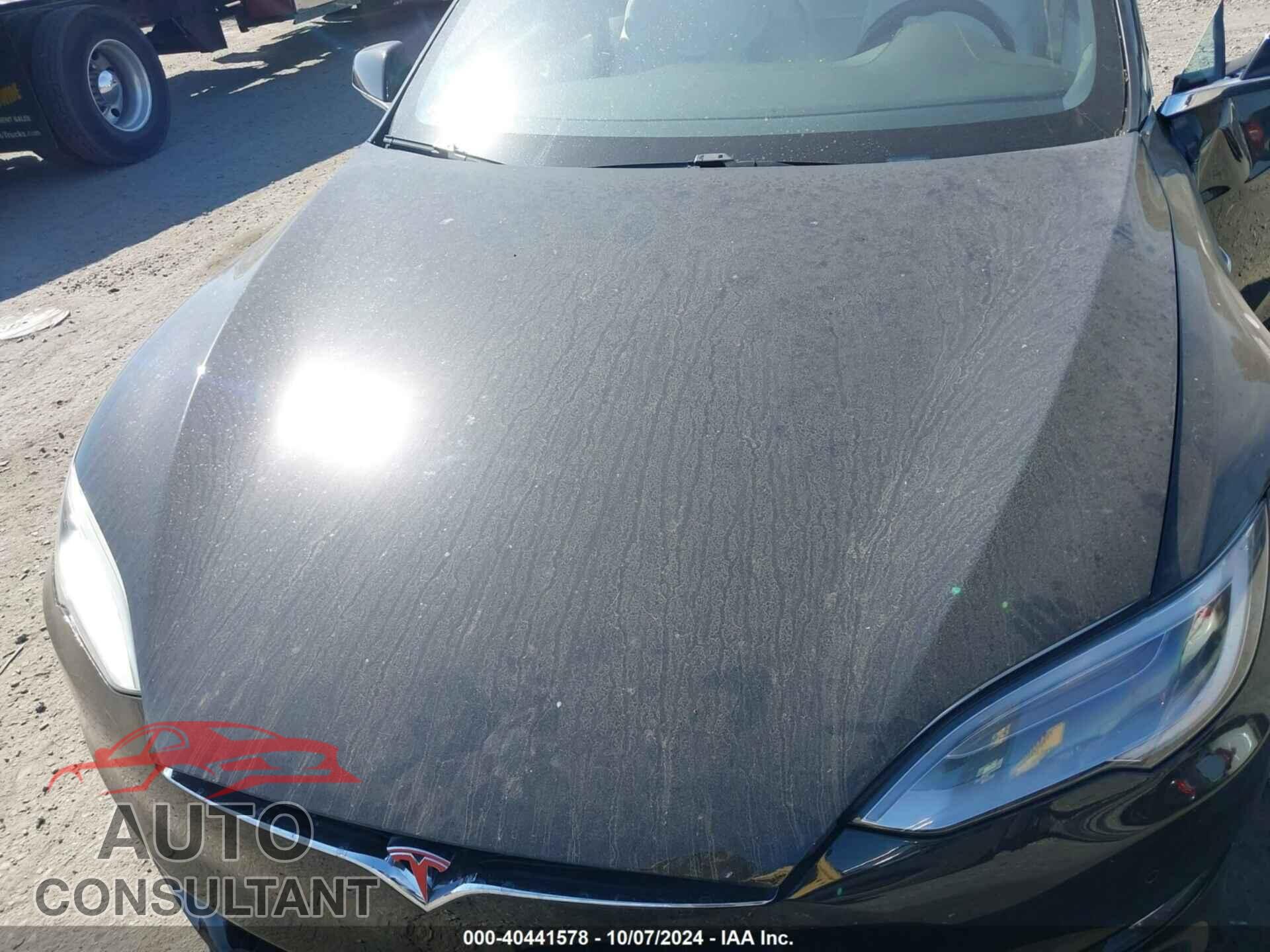 TESLA MODEL S 2017 - 5YJSA1E24HF232619