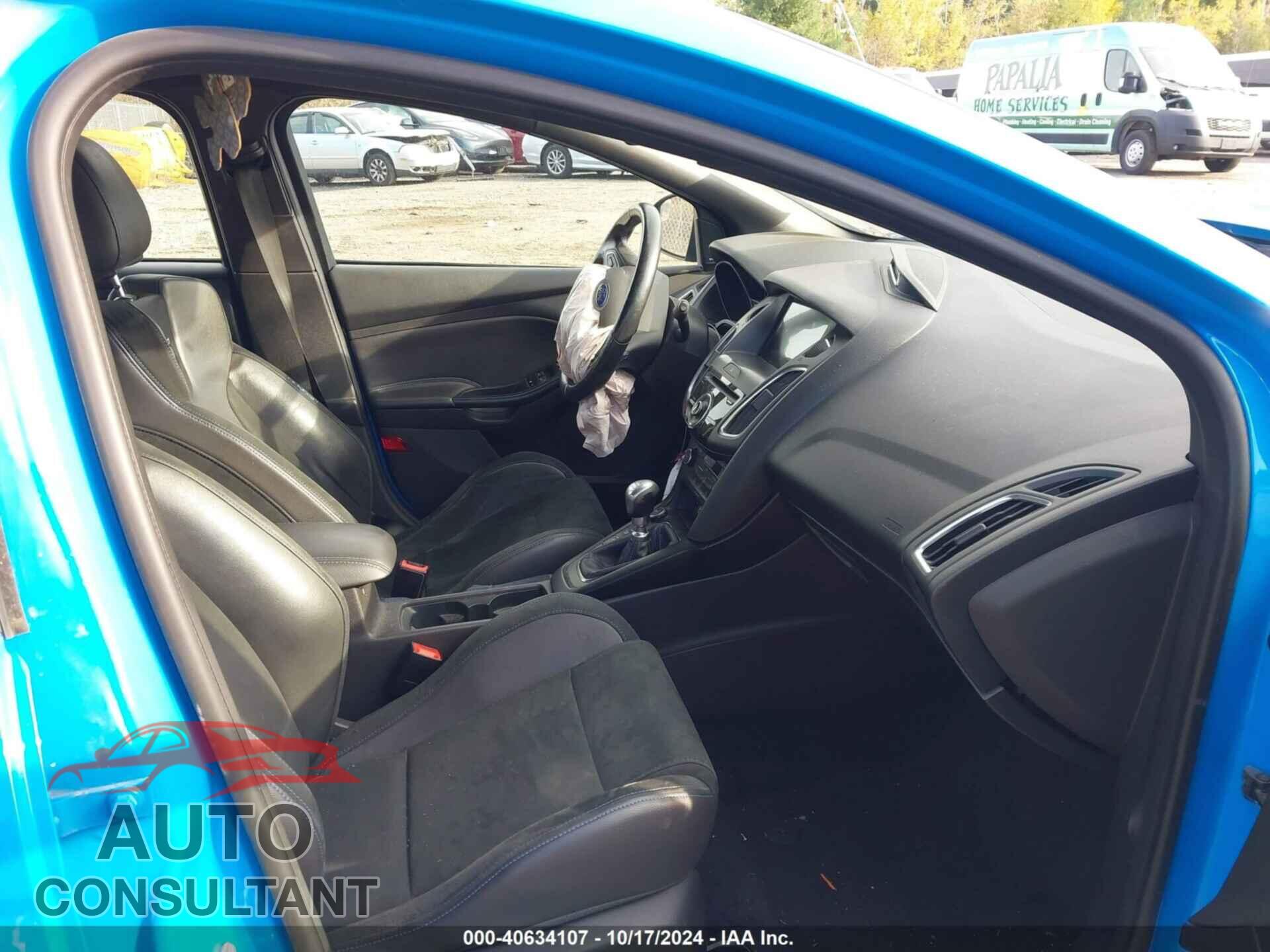 FORD FOCUS RS 2017 - WF0DP3TH5H4123925