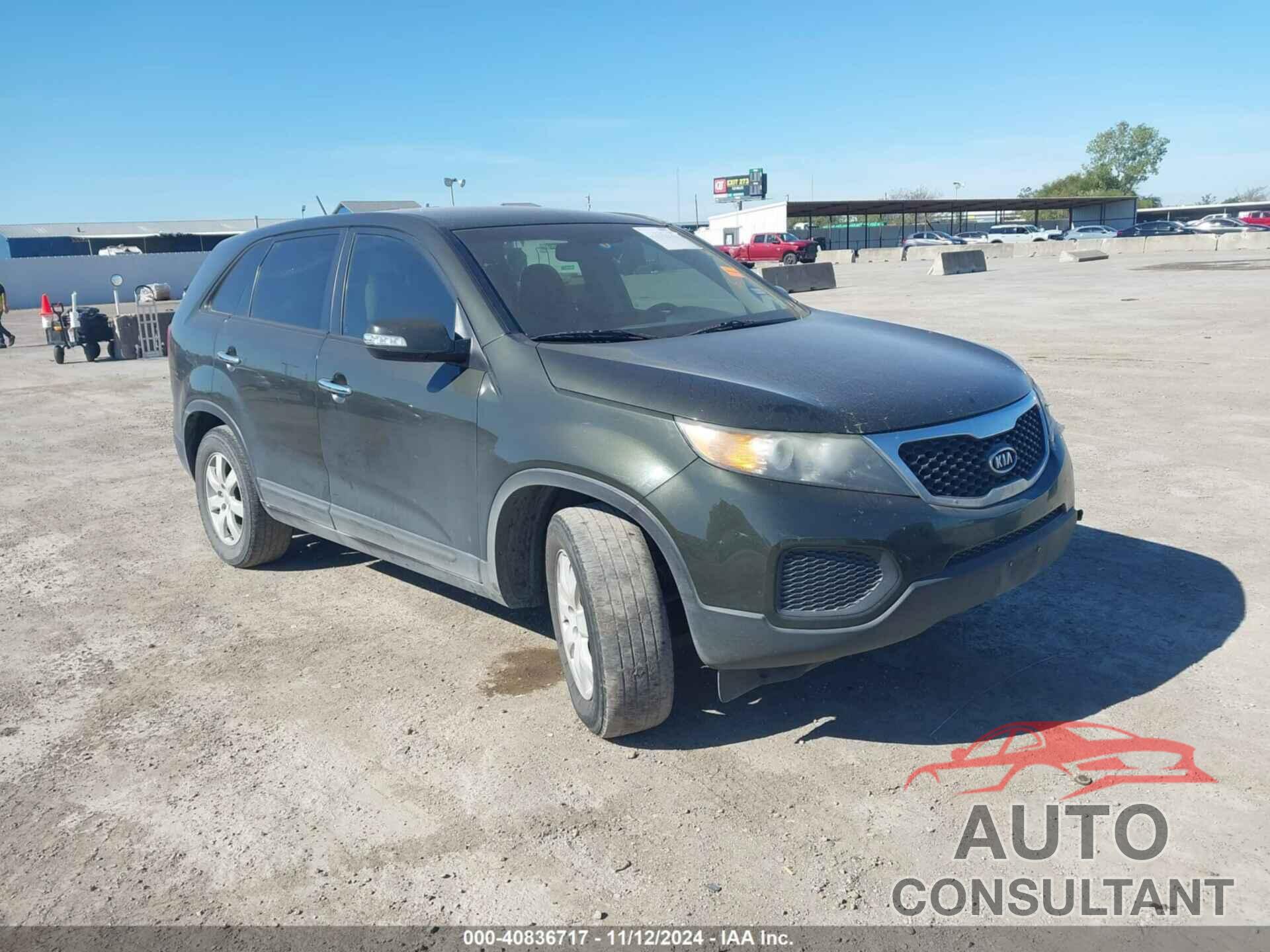 KIA SORENTO 2012 - 5XYKT4A12CG222343