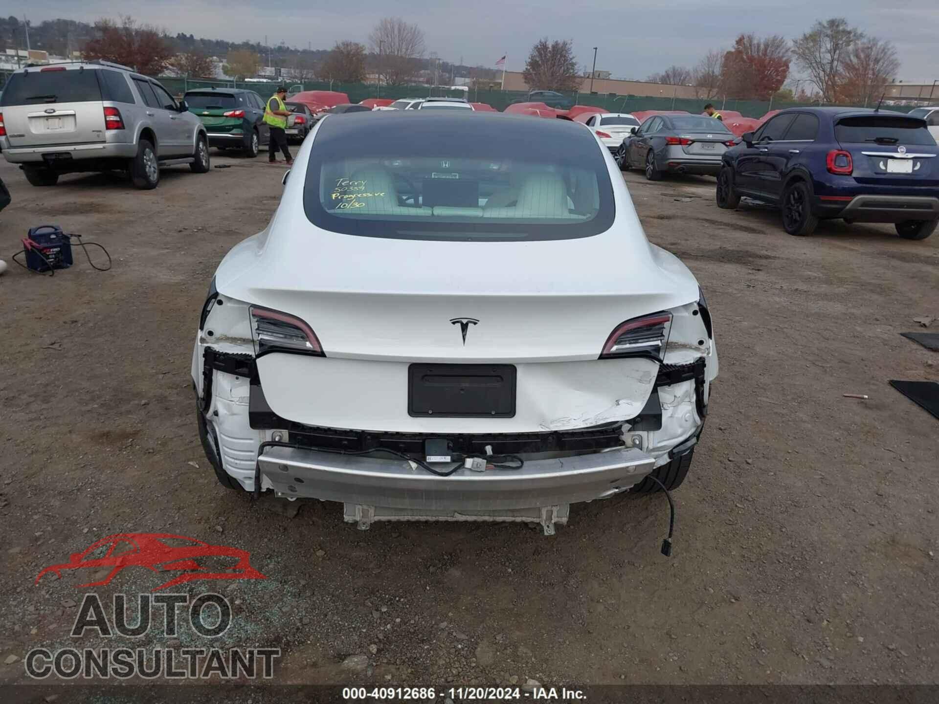 TESLA MODEL 3 2019 - 5YJ3E1EAXKF486455