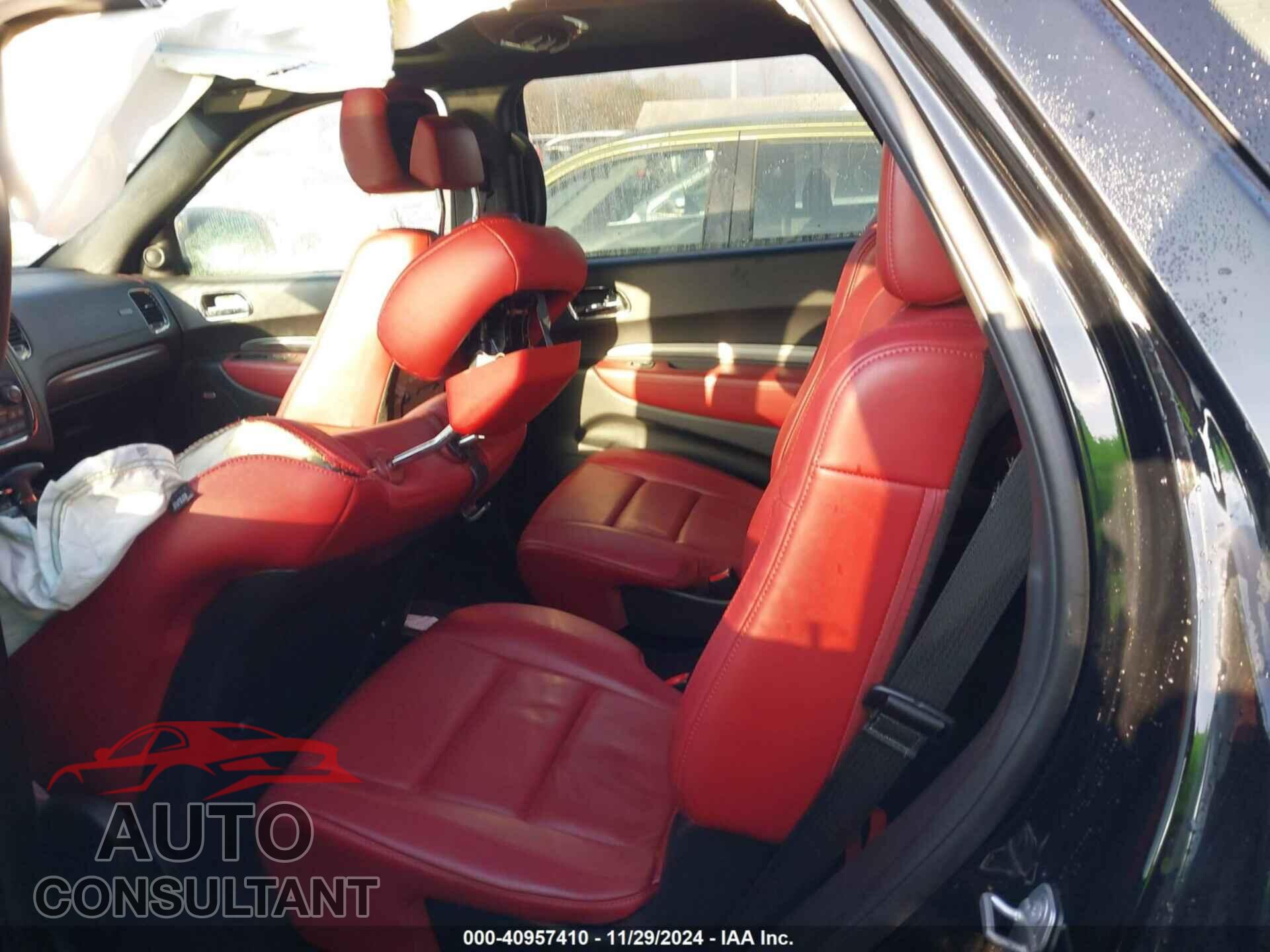 DODGE DURANGO 2018 - 1C4SDJCT5JC225507