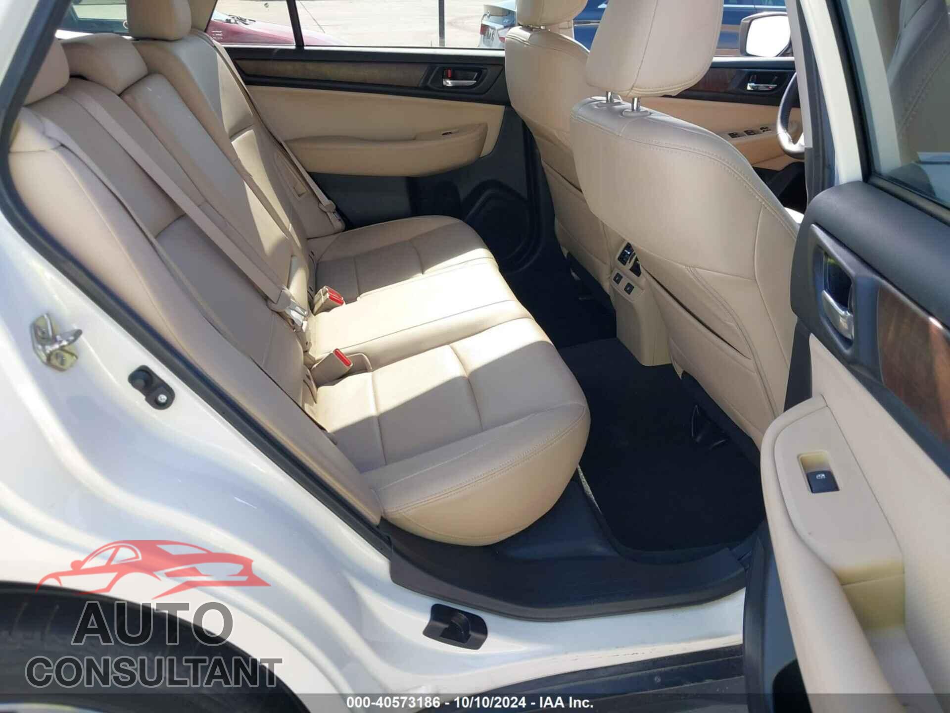 SUBARU OUTBACK 2015 - 4S4BSANC1F3302332