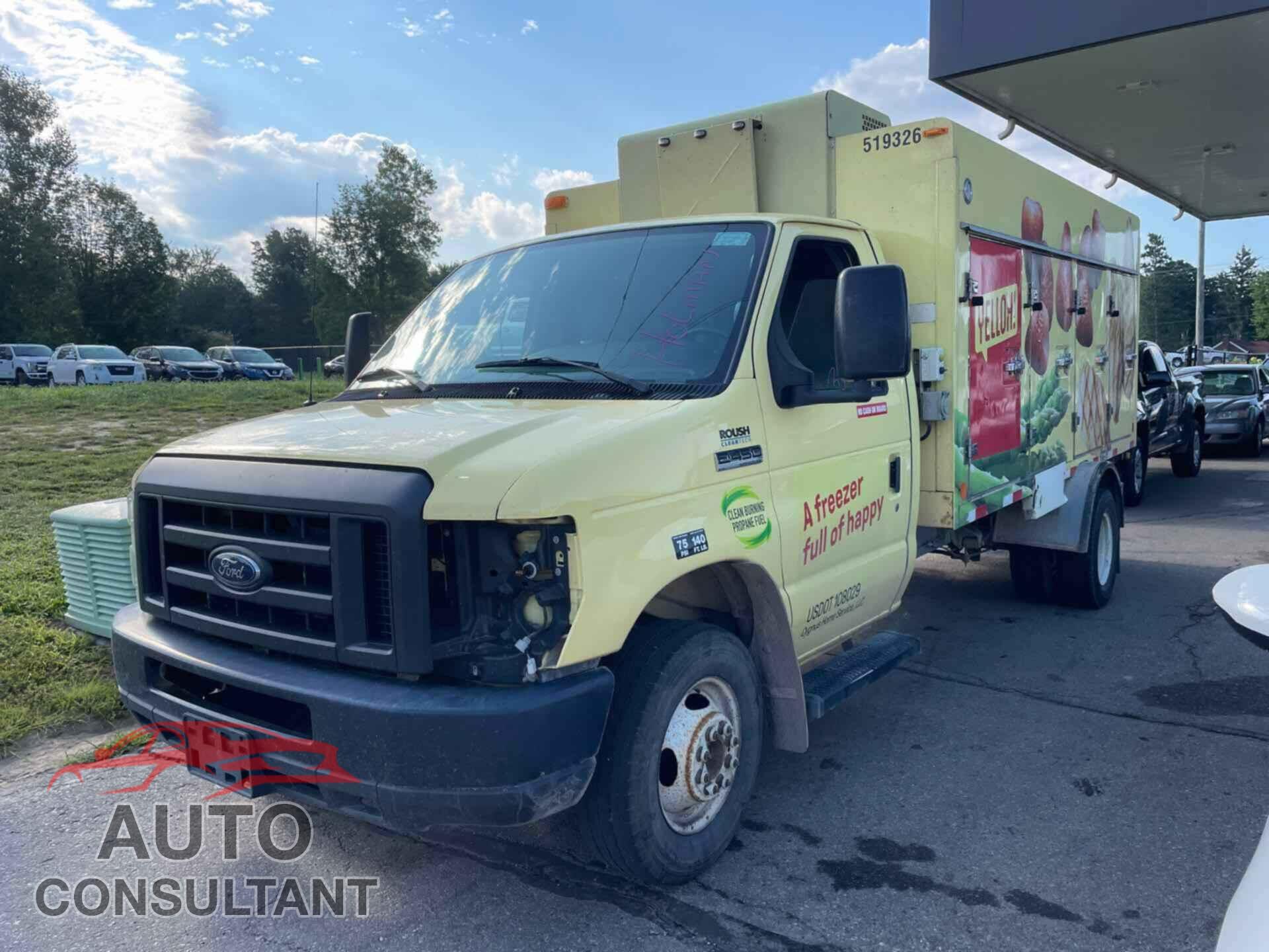 FORD ECONOLINE 2019 - 1FDXE4FSXKDC57738