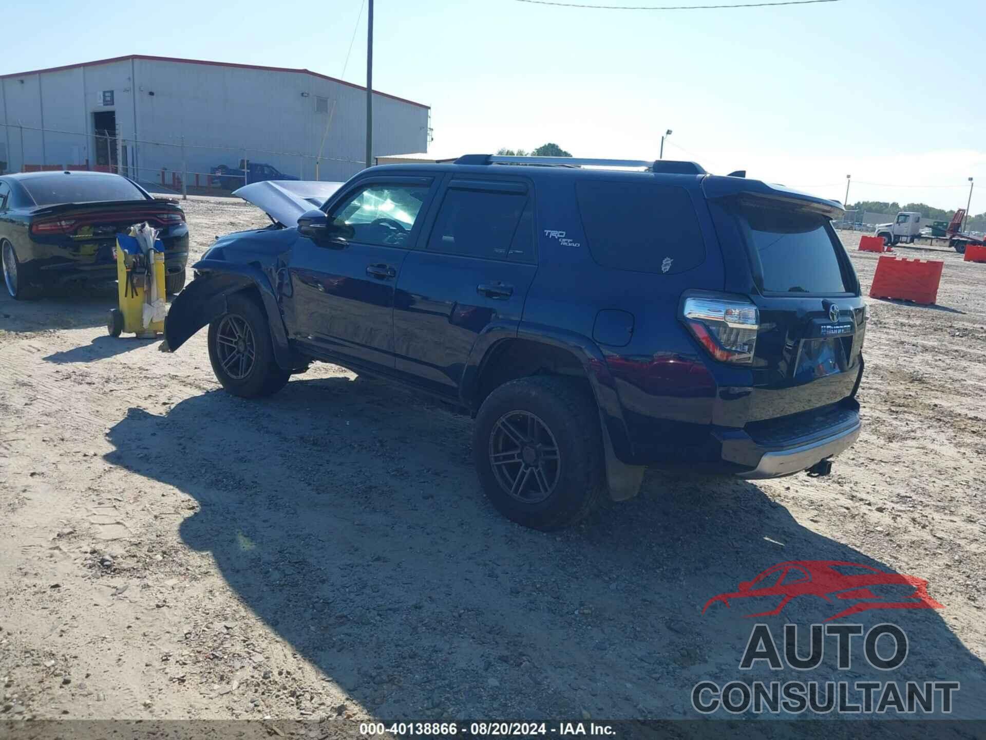 TOYOTA 4RUNNER 2018 - JTEBU5JR2J5568998
