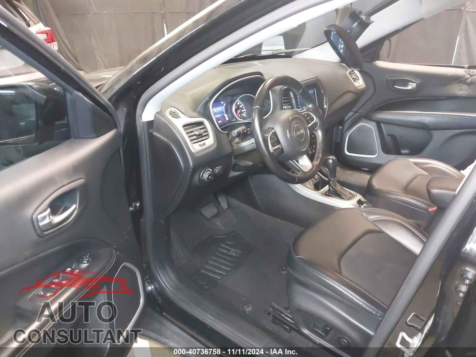 JEEP COMPASS 2020 - 3C4NJDBB8LT229302