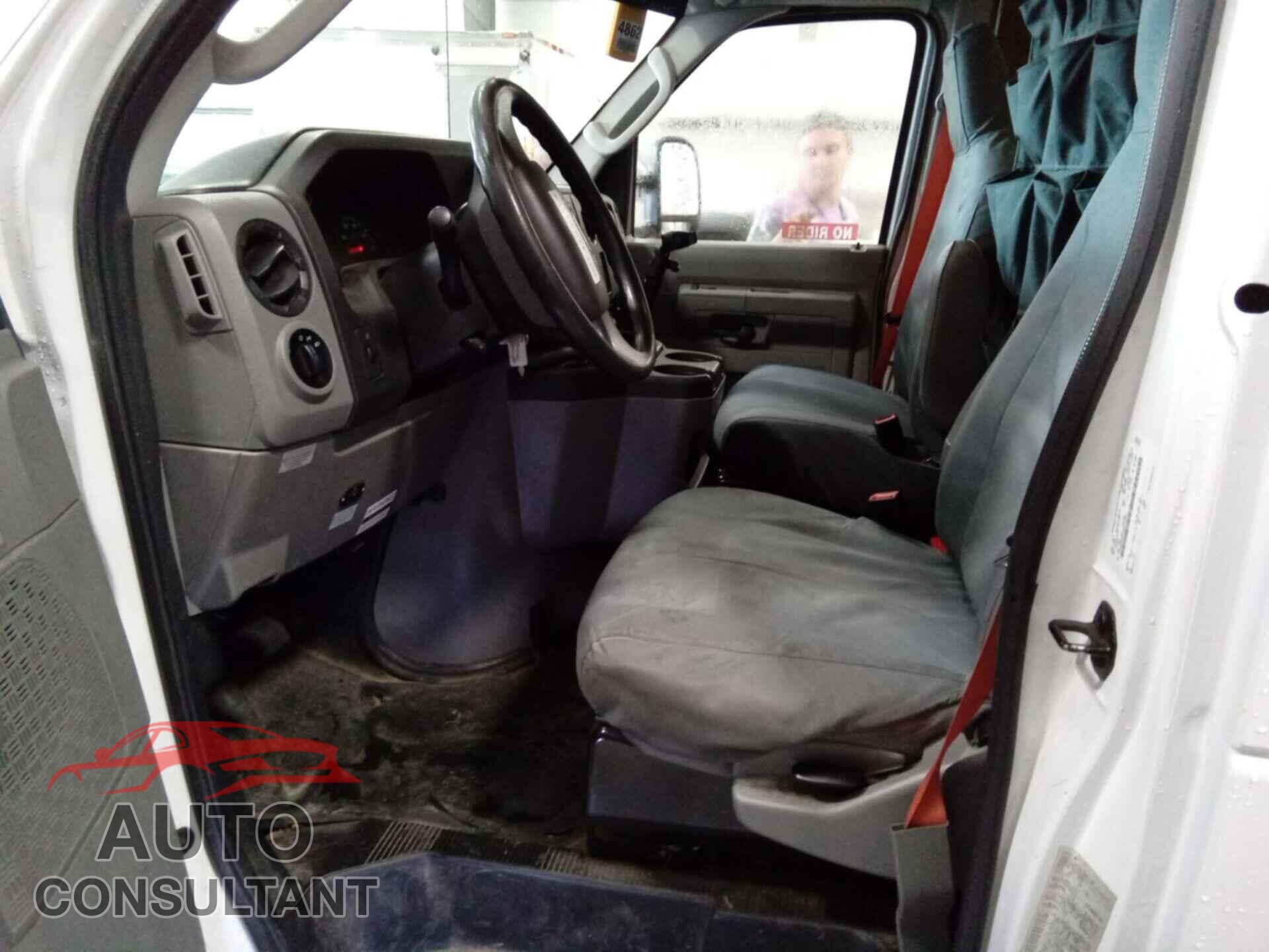 FORD E-450 CUTAWAY 2017 - 1FDXE4FSXHDC72197