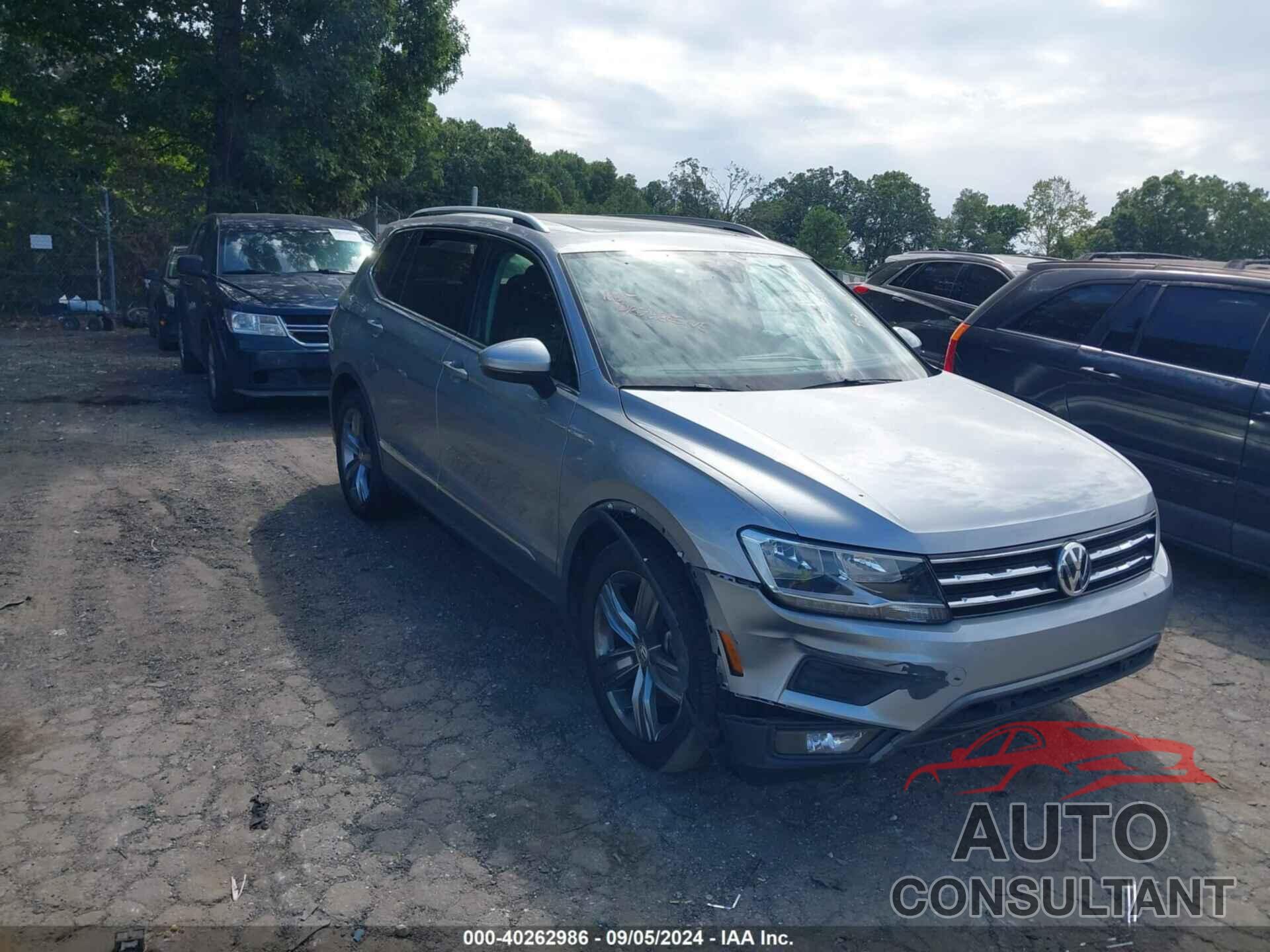 VOLKSWAGEN TIGUAN 2020 - 3VV3B7AX6LM148524