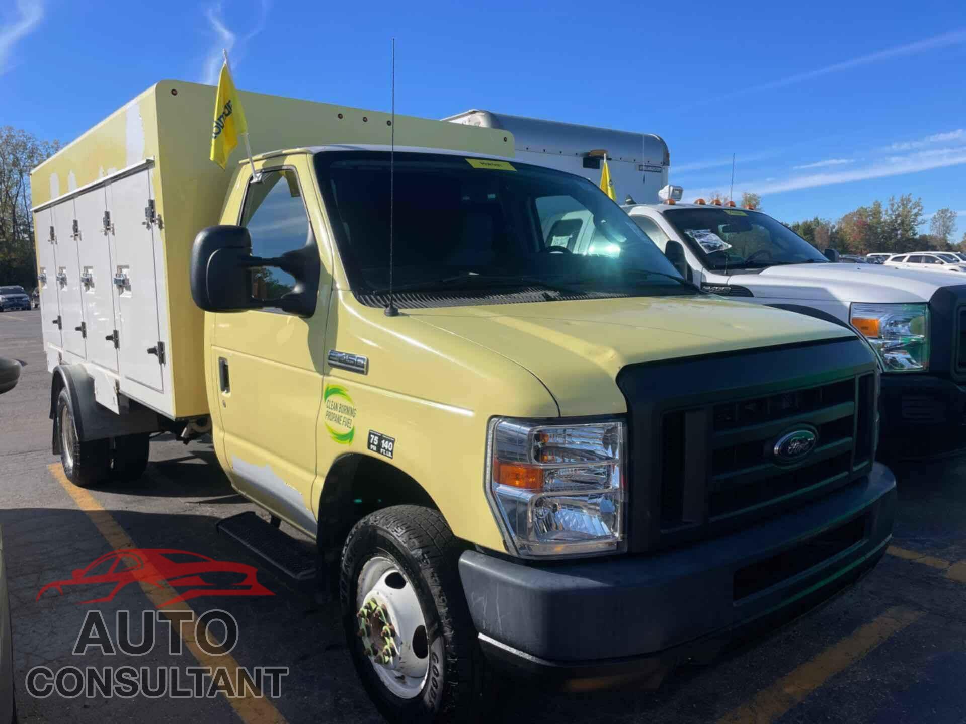 FORD ECONOLINE 2017 - 1FDXE4FS0HDC69602