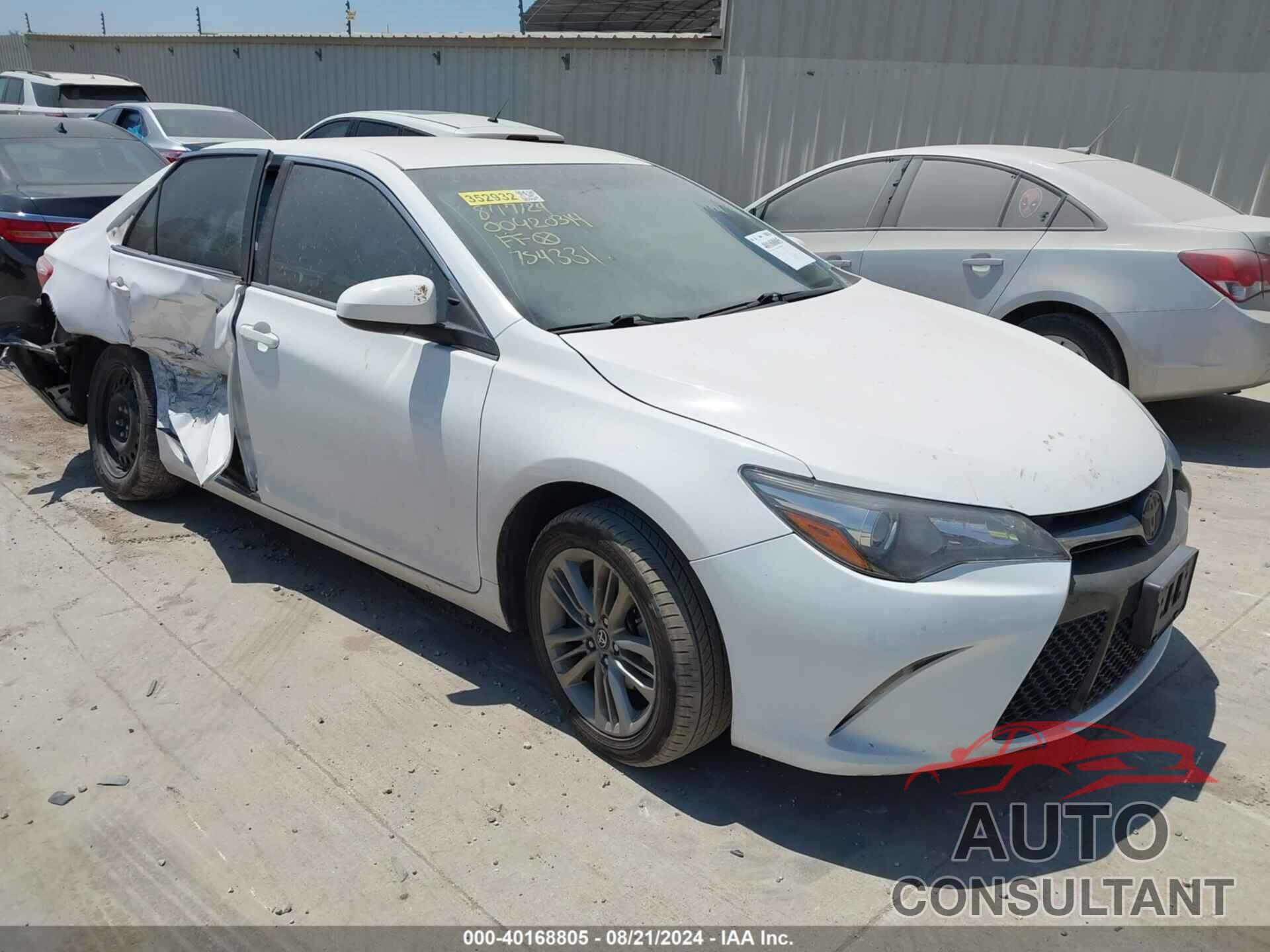 TOYOTA CAMRY 2017 - 4T1BF1FK2HU754331