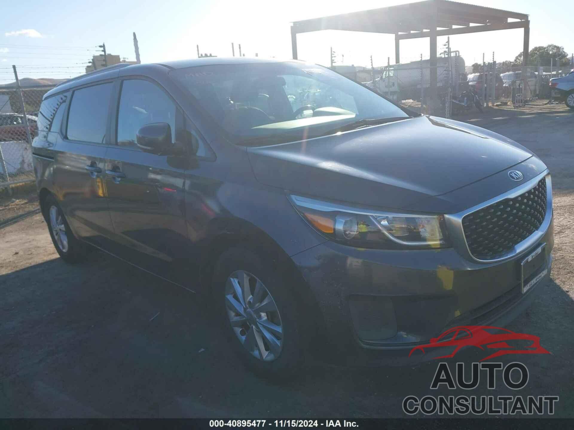 KIA SEDONA 2015 - KNDMB5C18F6072793