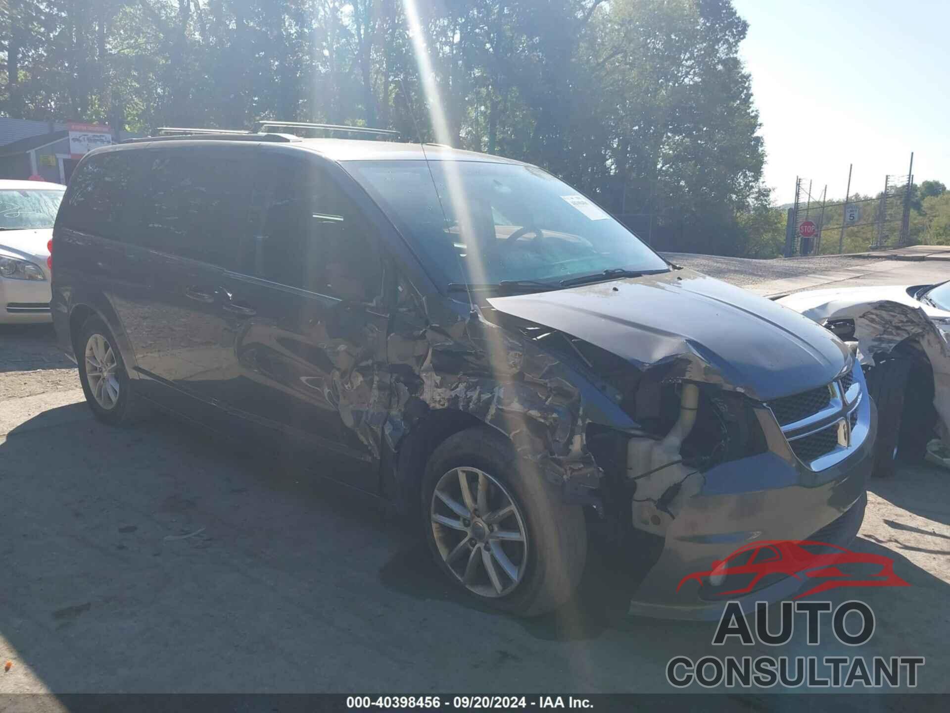 DODGE GRAND CARAVAN 2018 - 2C4RDGCG9JR215543