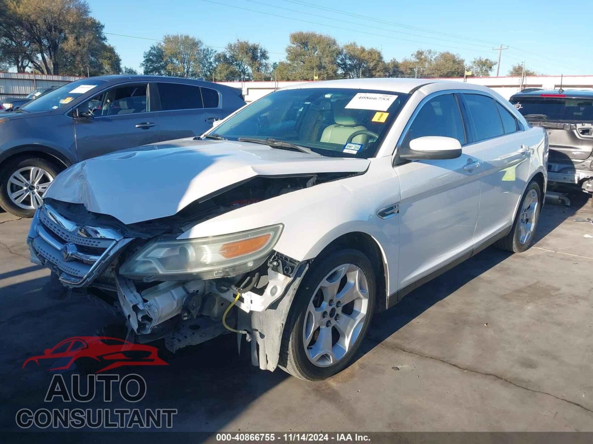 FORD TAURUS 2010 - 1FAHP2EWXAG133192