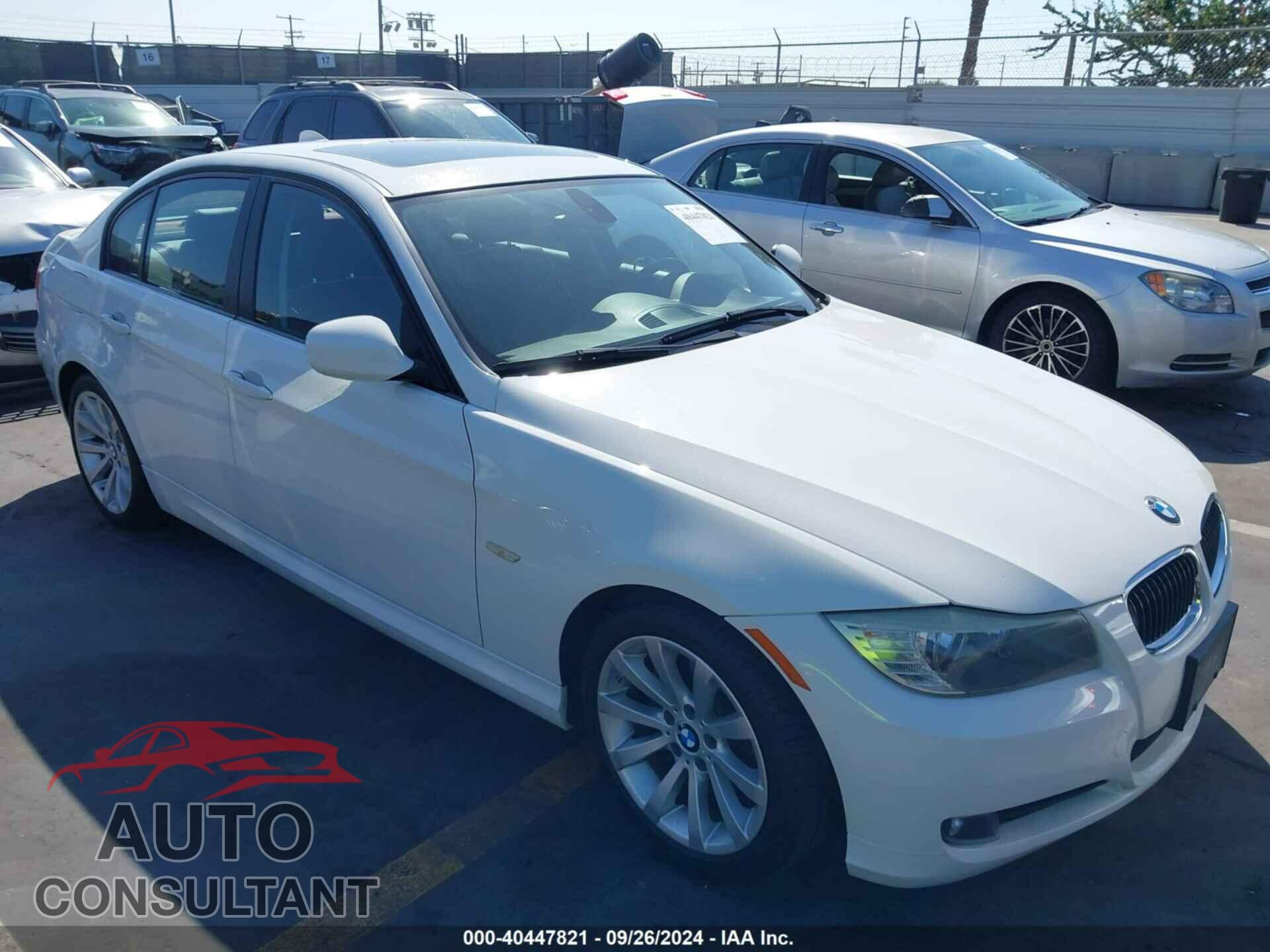 BMW 328I 2011 - WBAPH5G52BNM77196