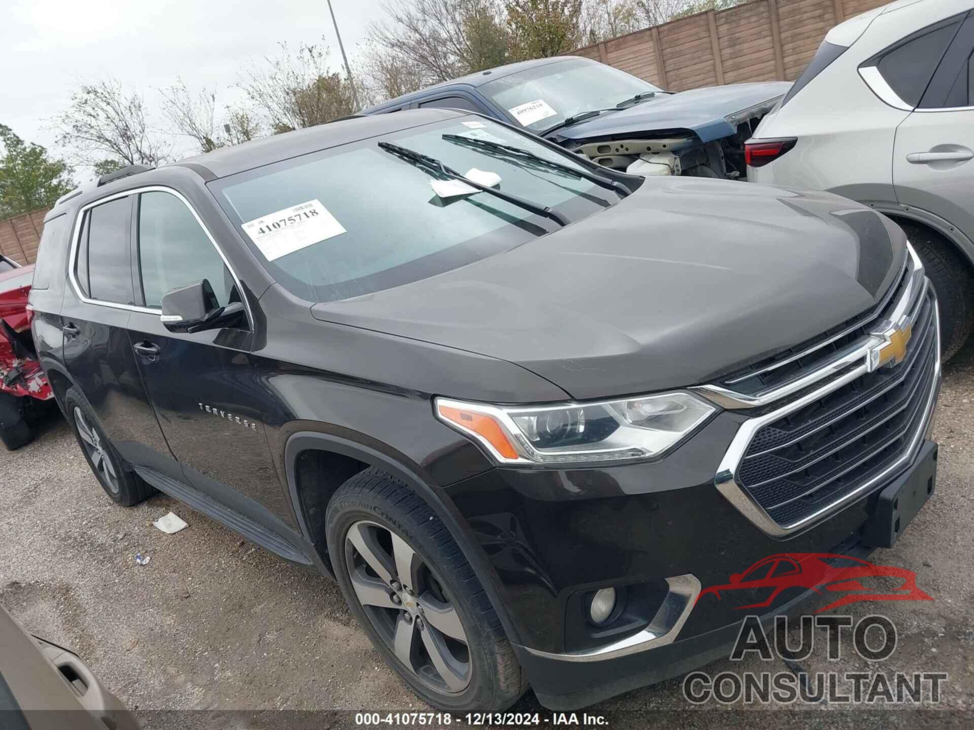 CHEVROLET TRAVERSE 2018 - 1GNERHKW9JJ285716