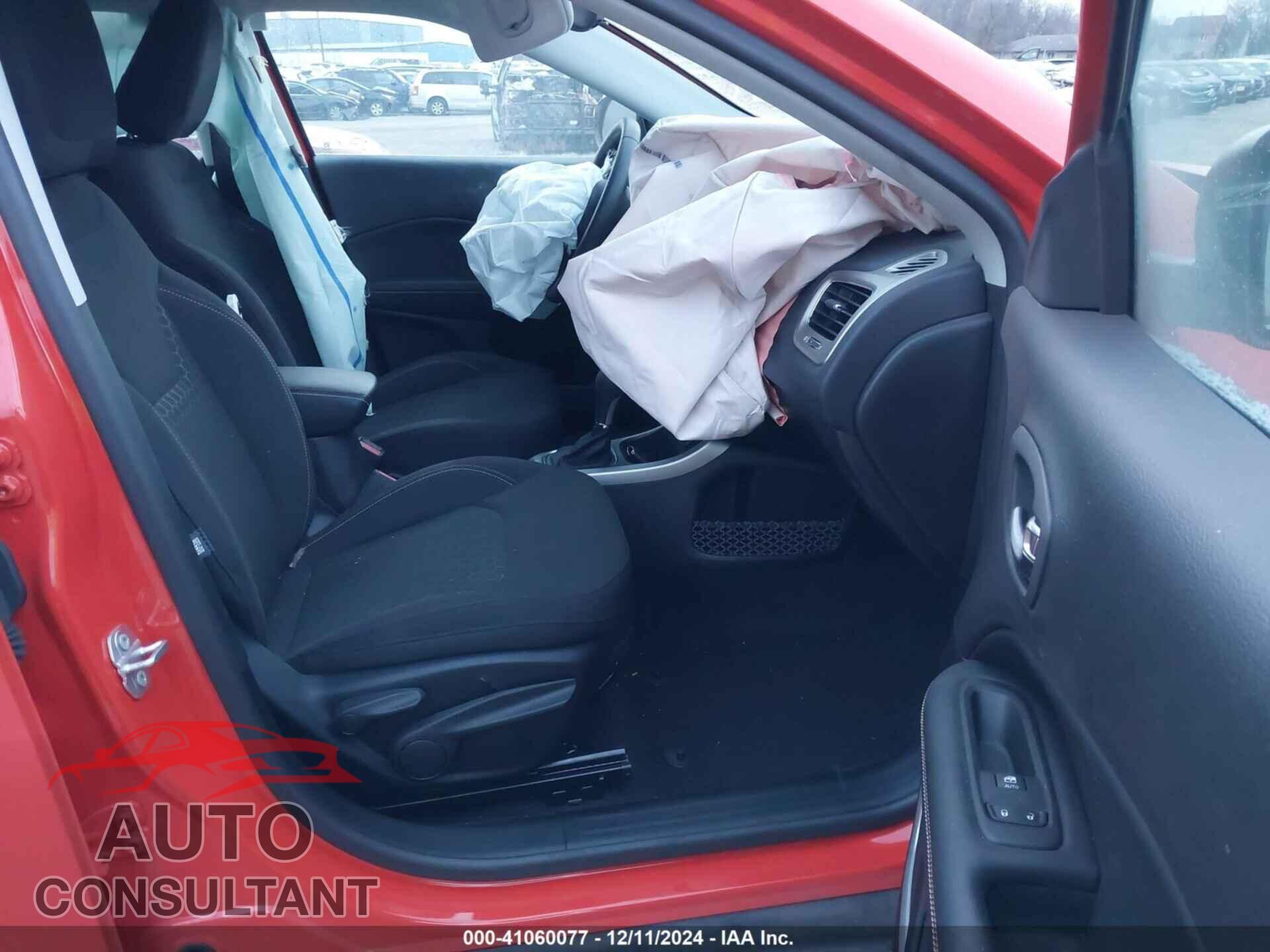 JEEP NEW COMPASS 2017 - 3C4NJCAB7HT647529