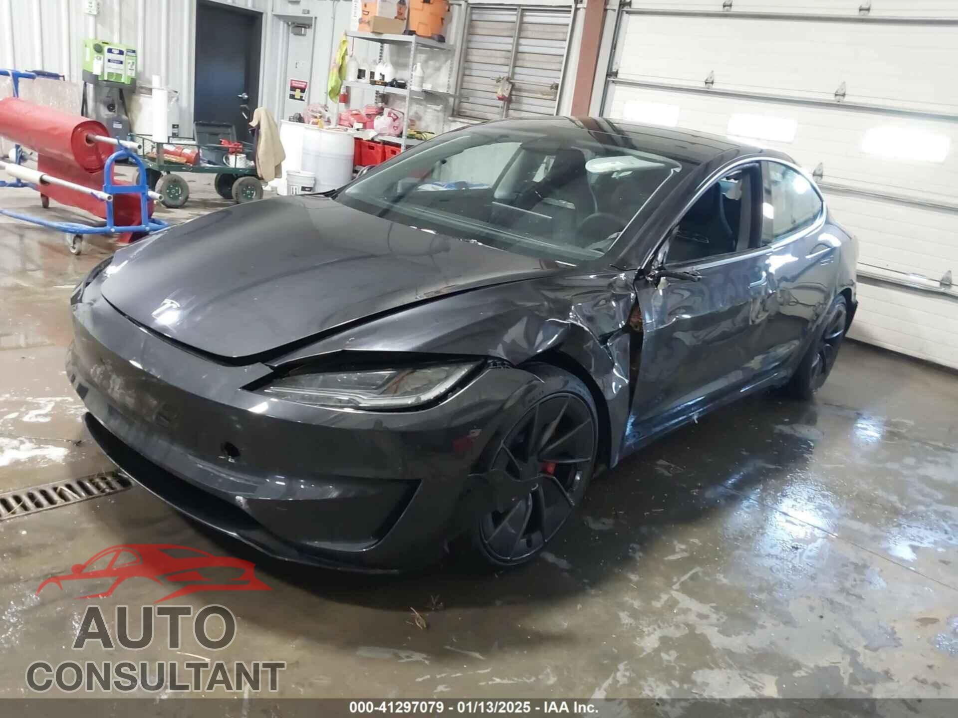 TESLA MODEL 3 2024 - 5YJ3E1ET0RF888464