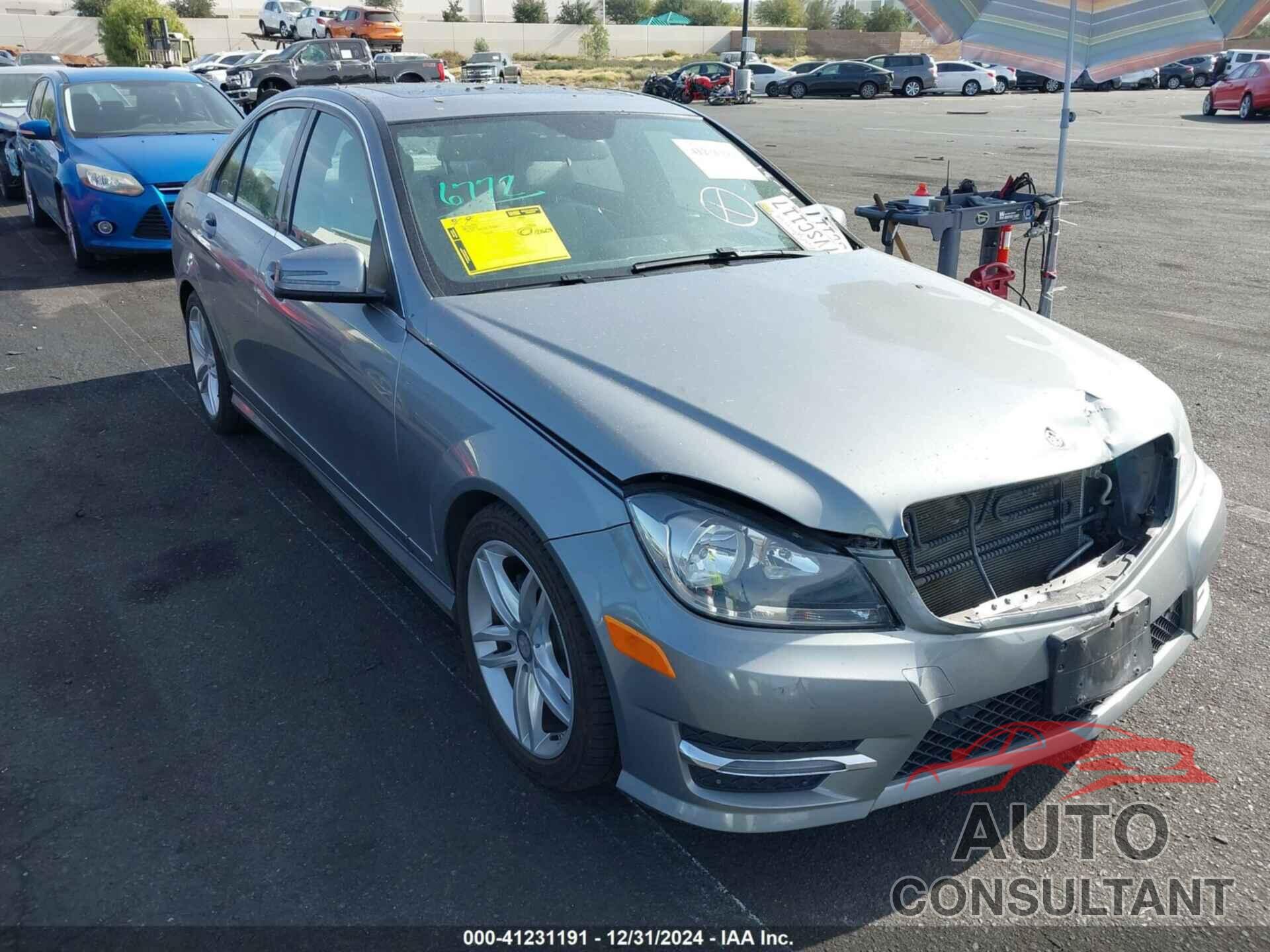 MERCEDES-BENZ C 250 2014 - WDDGF4HB7EA929569