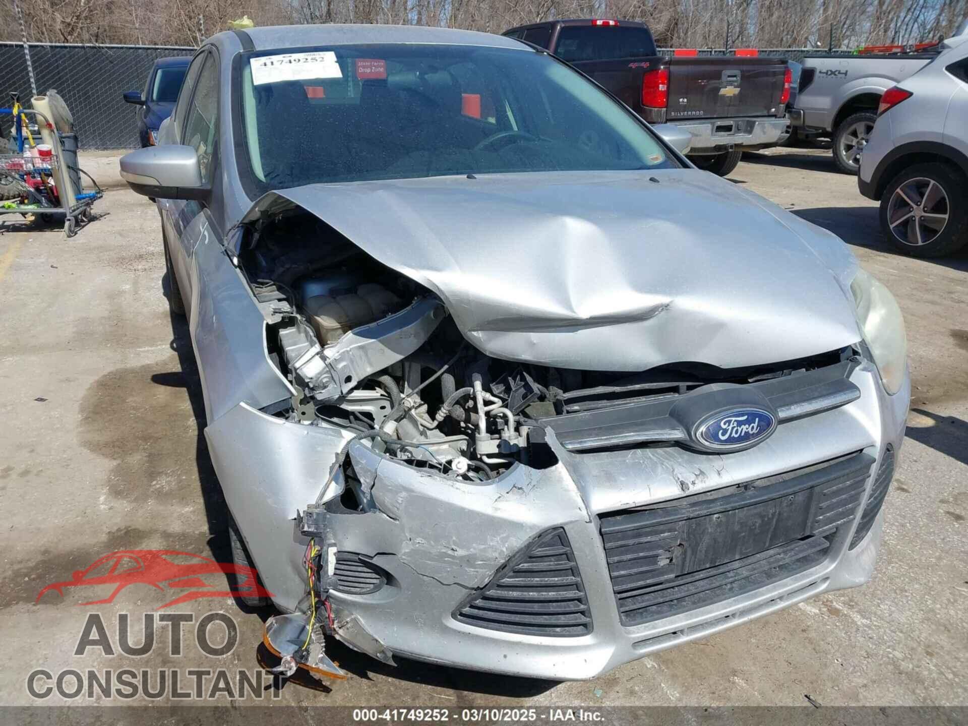 FORD FOCUS 2014 - 1FADP3F24EL239148