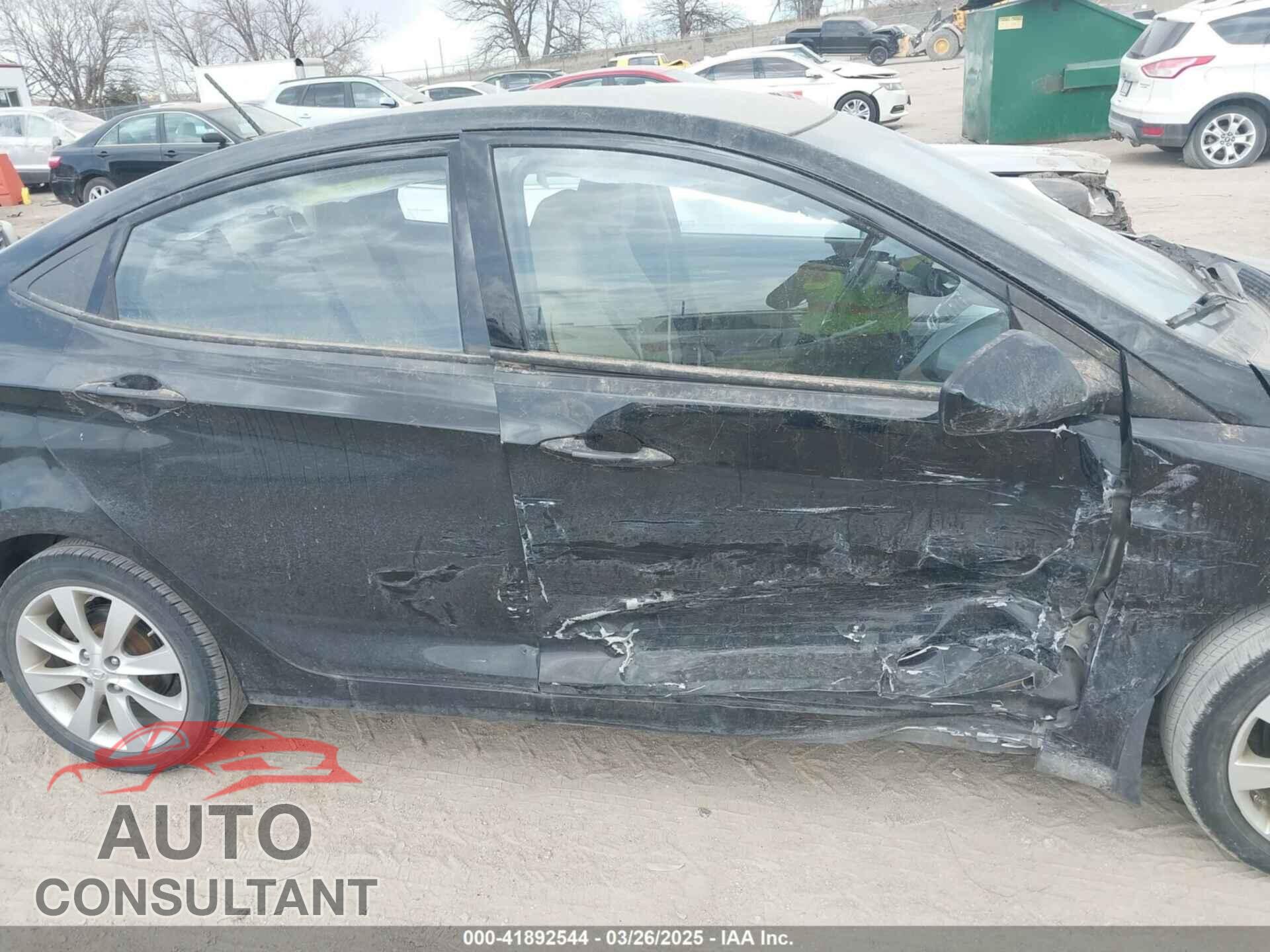 HYUNDAI ACCENT 2013 - KMHCU4AE1DU479347