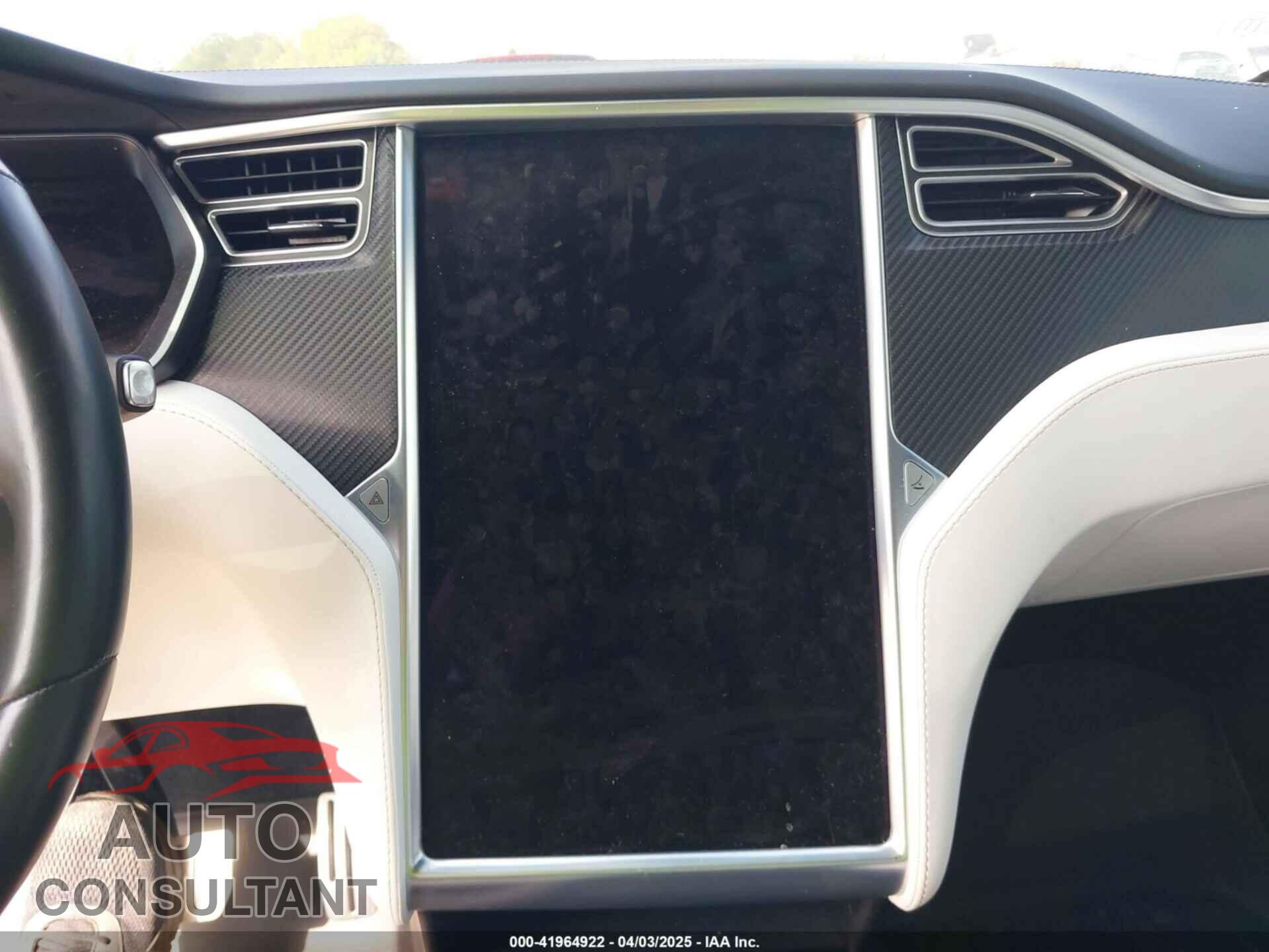 TESLA MODEL X 2018 - 5YJXCBE44JF096263