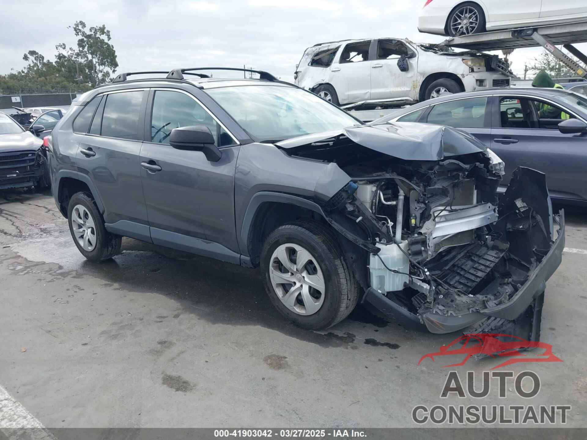 TOYOTA RAV4 2019 - 2T3H1RFV0KC021695