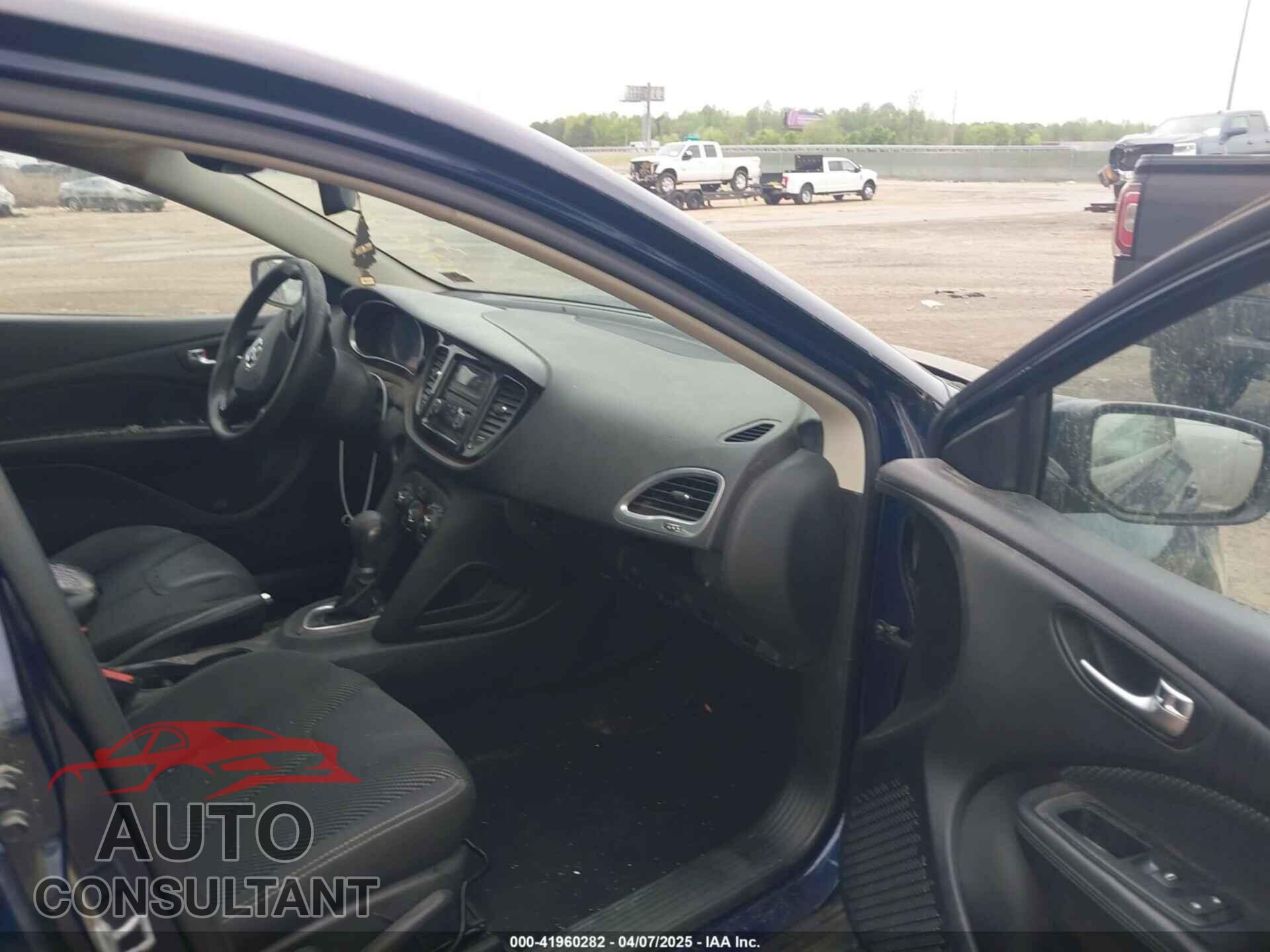 DODGE DART 2015 - 1C3CDFBB1FD420715