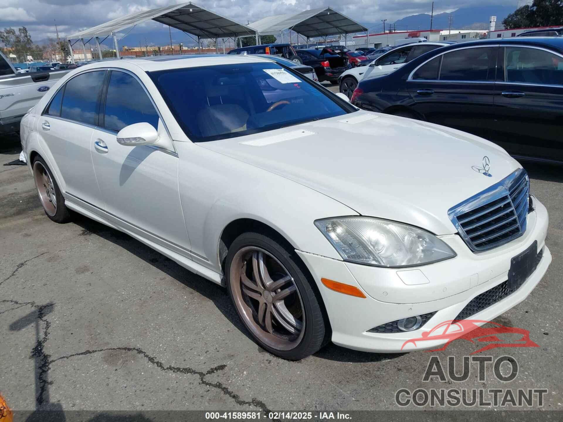 MERCEDES-BENZ S 550 2009 - WDDNG71X09A272339